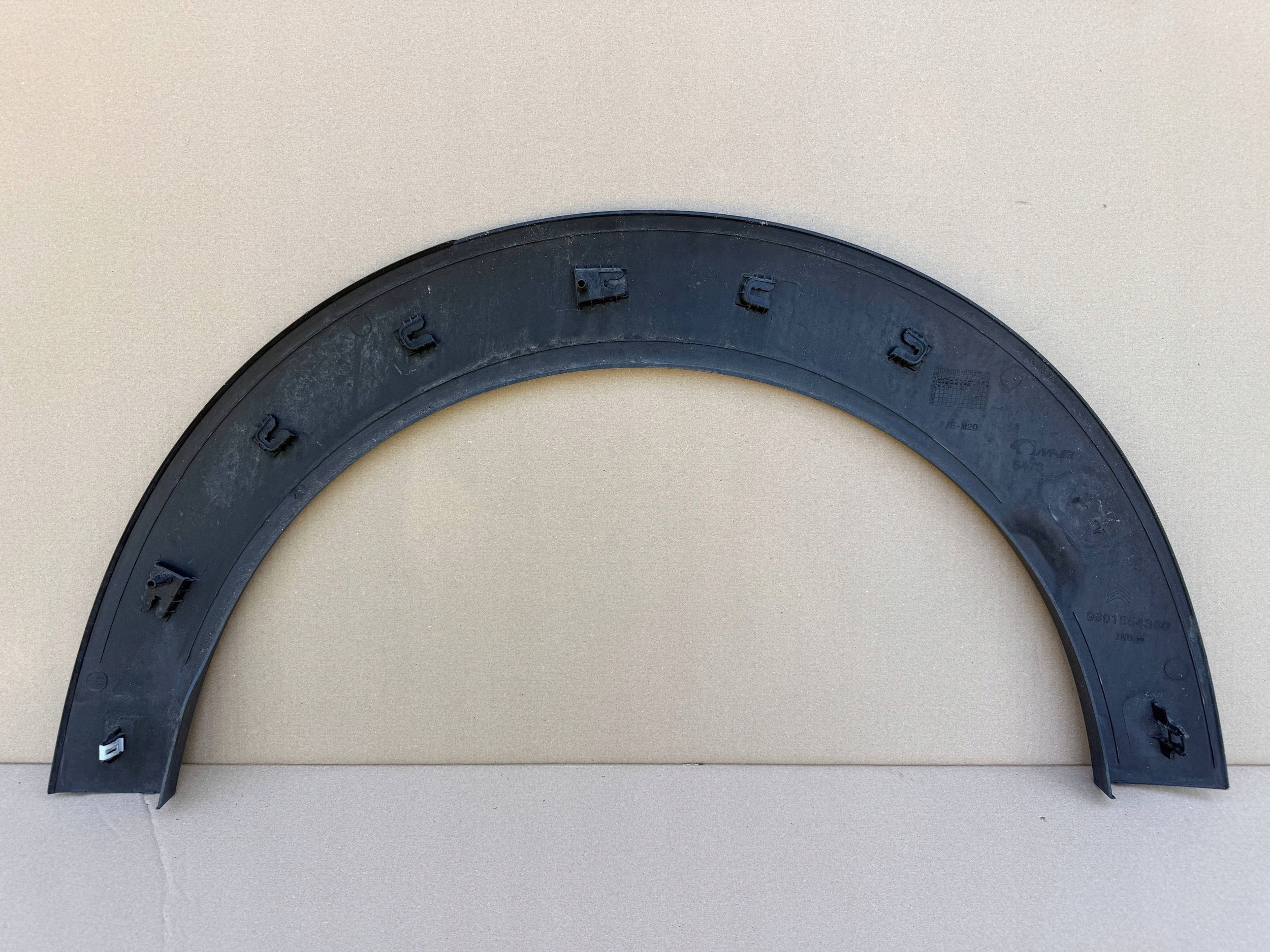 CITROEN C4 CACTUS modanatura per parafango Destro posteriore 9801554380