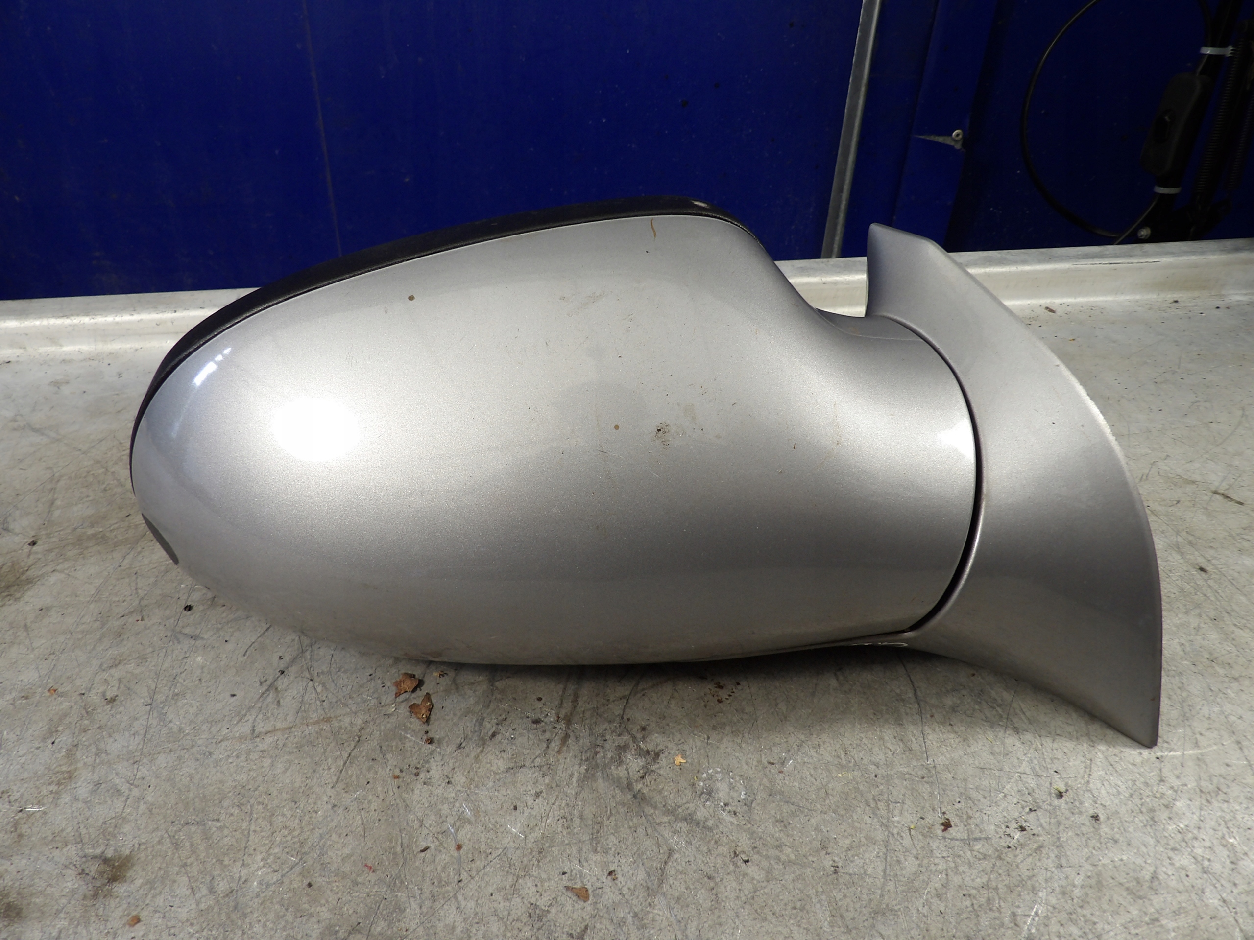 Mercedes A140 mirror right 5 vertical lak. 706