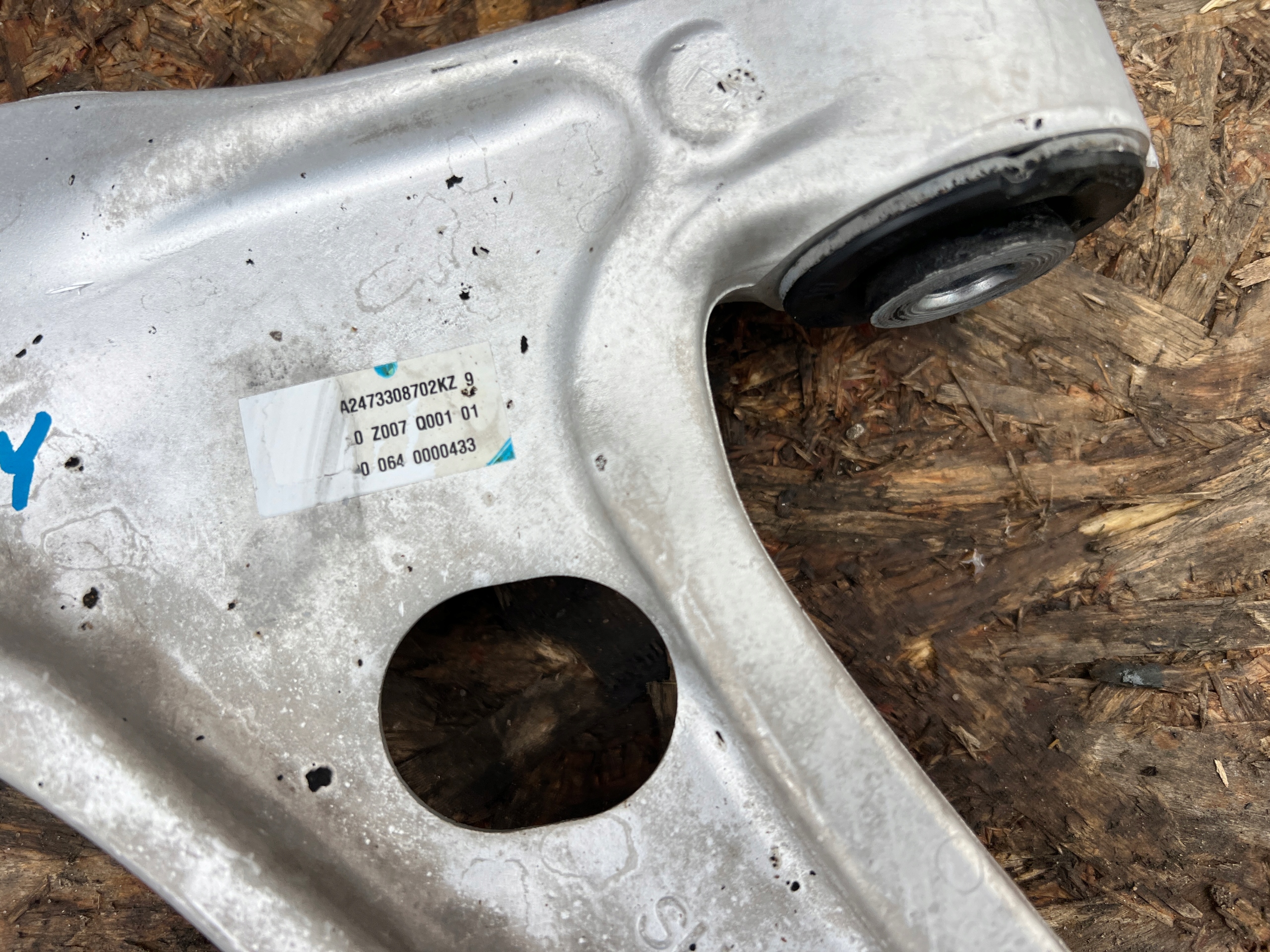 arm left front MERCEDES GLB GLA X247 A2473308702