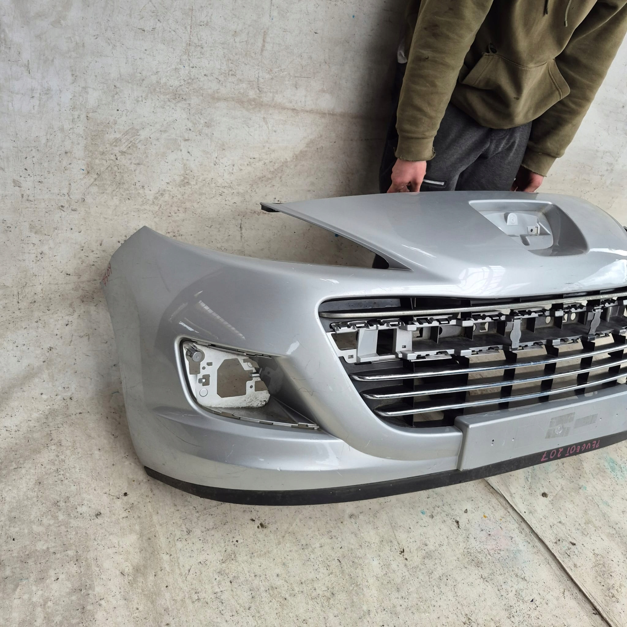PEUGEOT 207 LIFT 09-12 bumper front front for CHROM 9688071577