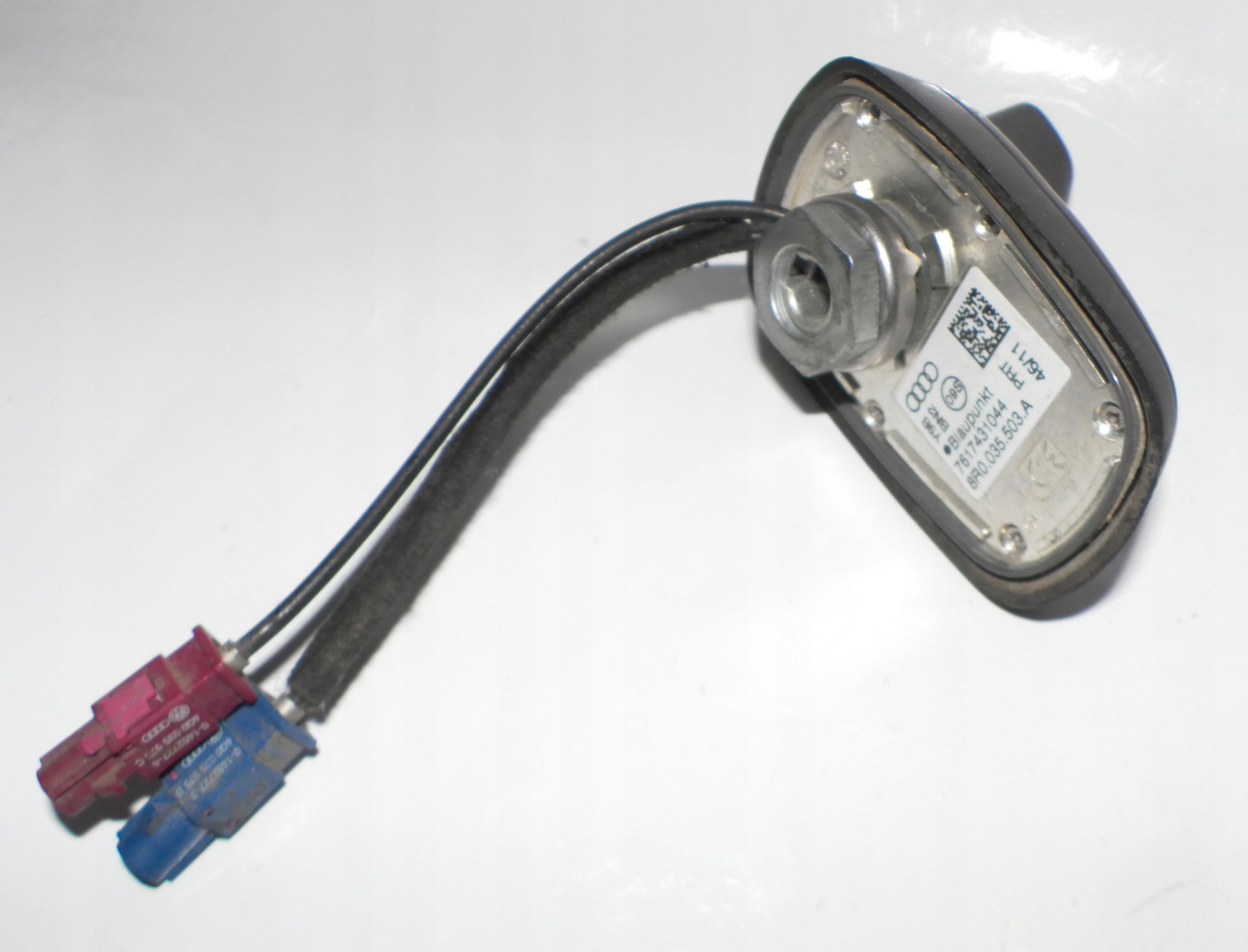 Audi Q5 8R GPS Navi антенна на крыше 8r0035503a