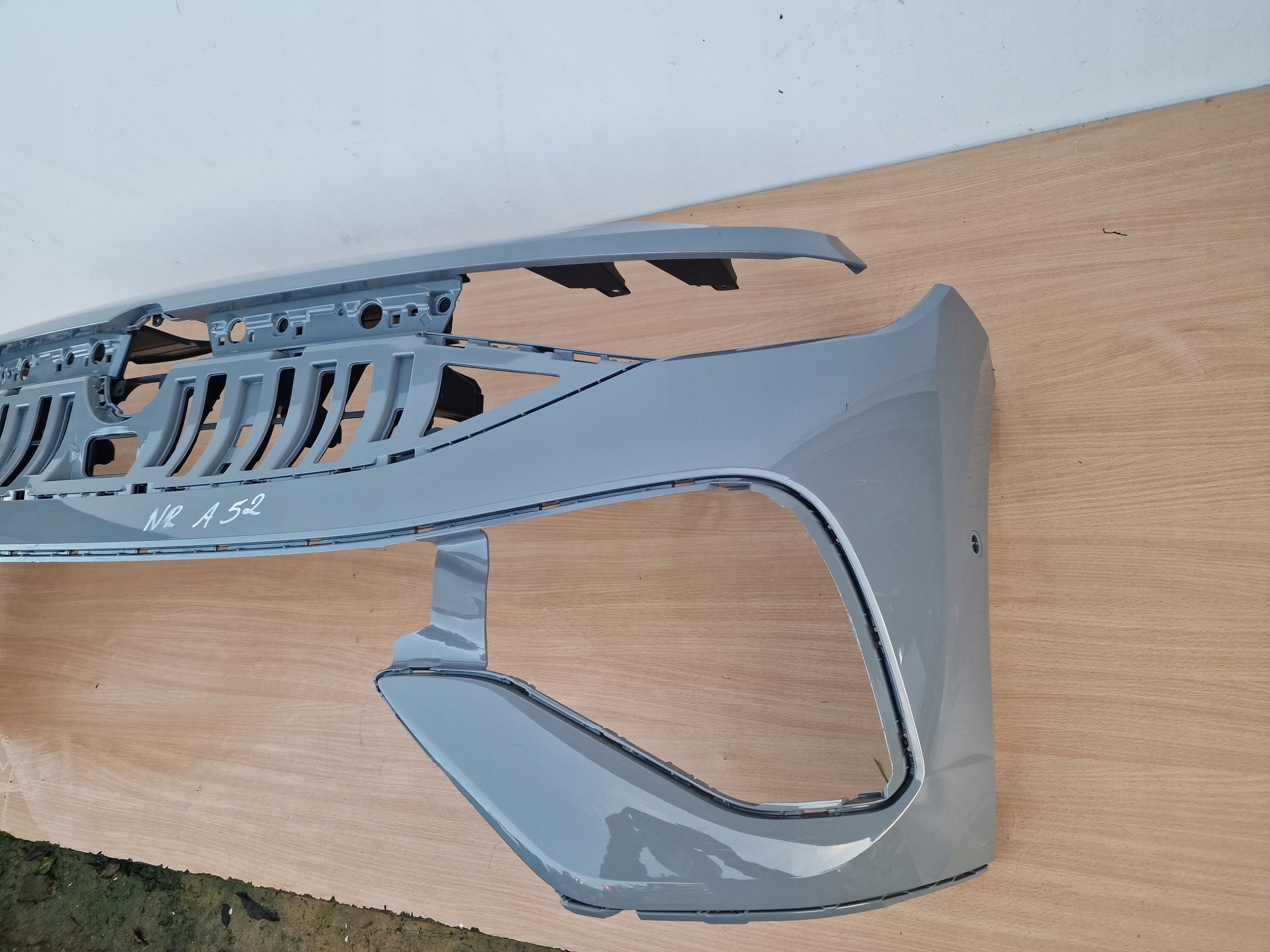 VW ID5 ID.5 bumper front cap MONDSTEINGRAU