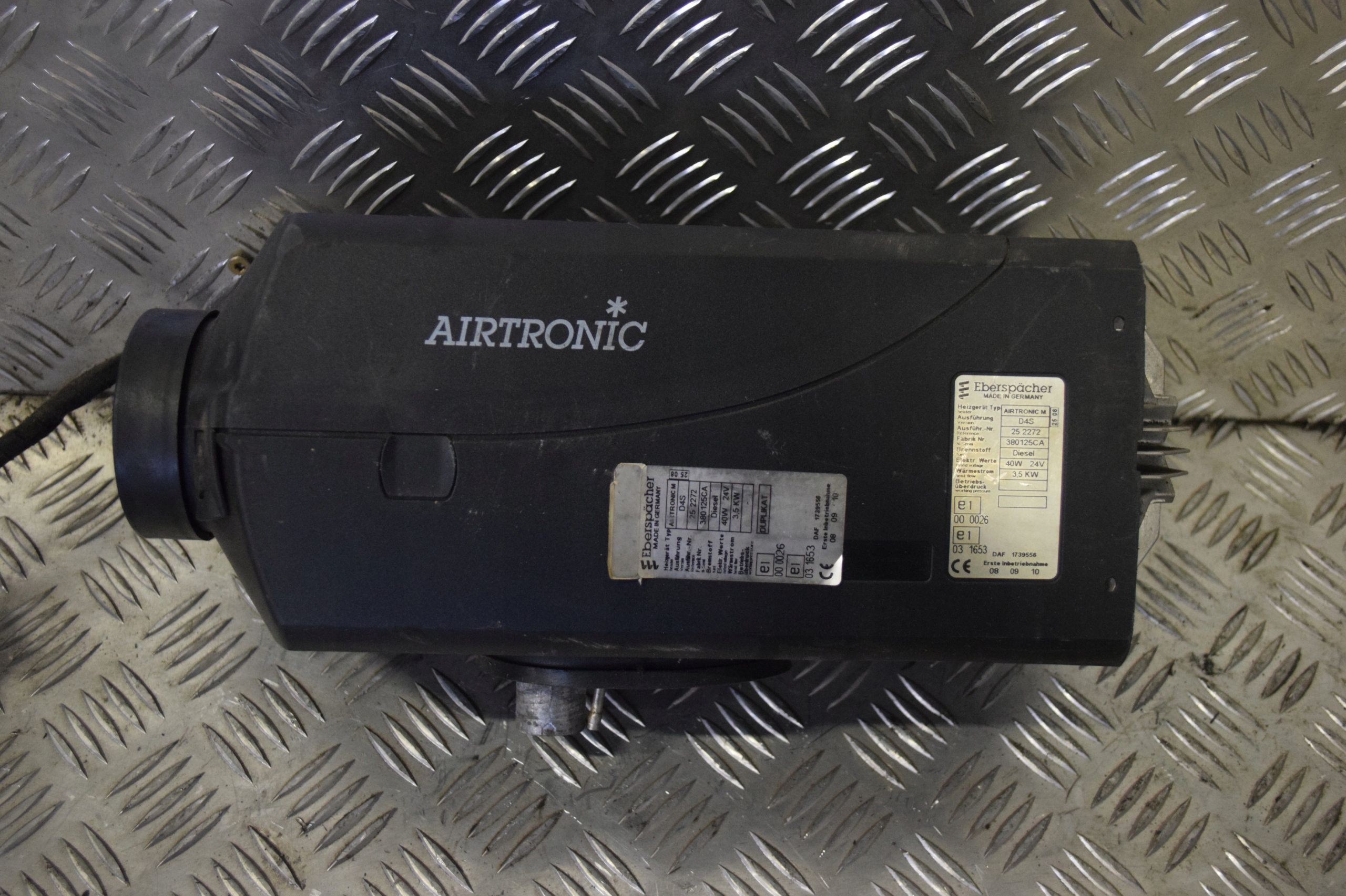 ОПАЛЕННЯ EBERSPACHER D4S DAF XF CF 105 106