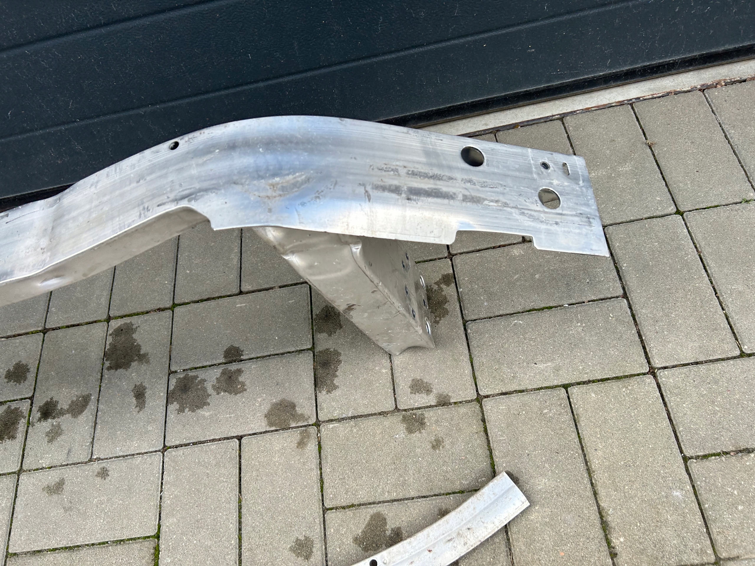 BMW 2 F44 grancoupe sider front gora dol tip