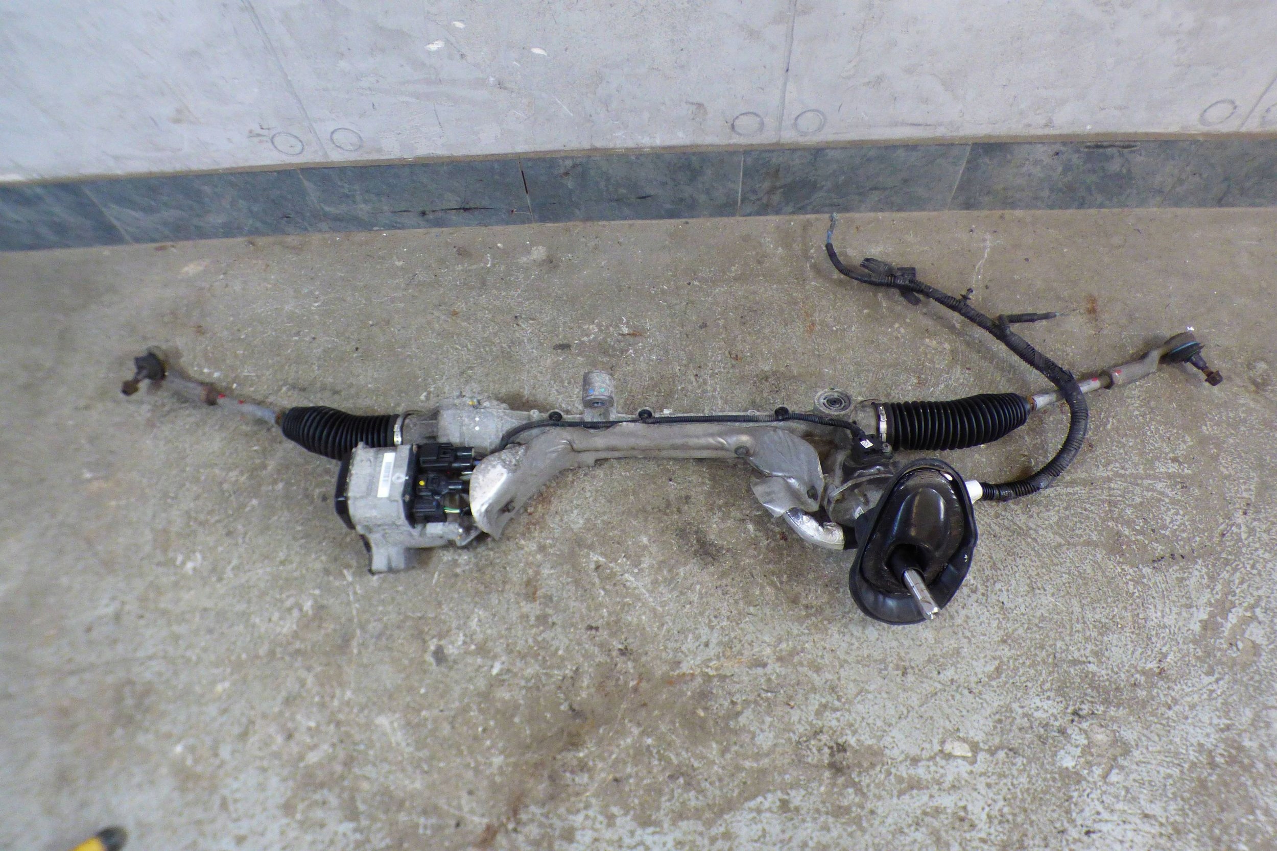 control drag rod servo steering CV6C-3D070LK Ford Transit Connect II MK2