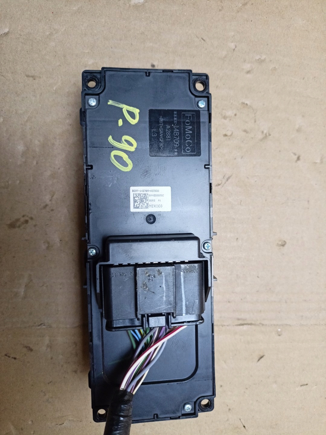 control unit seat left side Ford Fusion USA 2 2013 DG9T-14B709