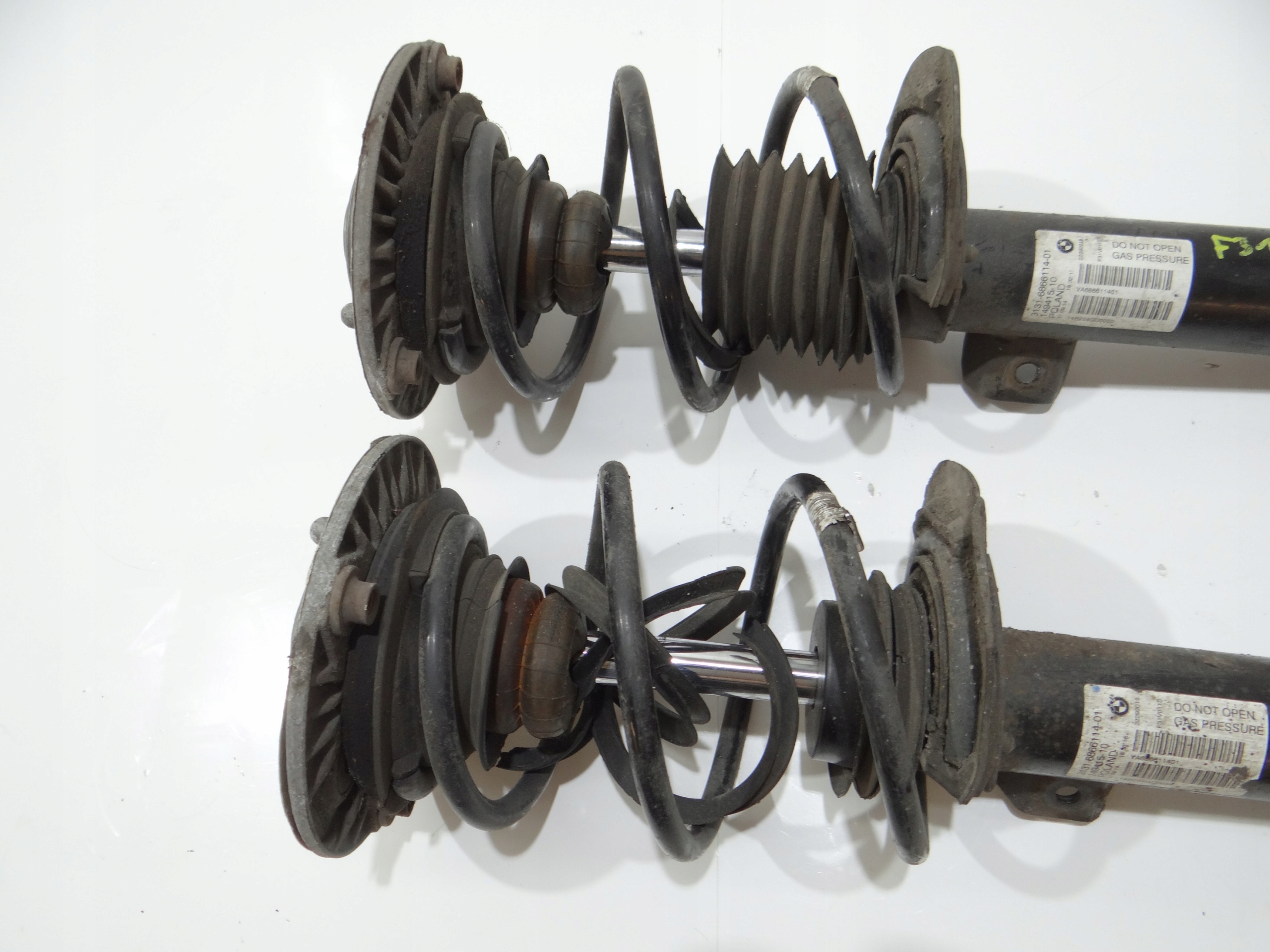 shock absorbers front KOMPLET BMW F31 N47 (17245802)