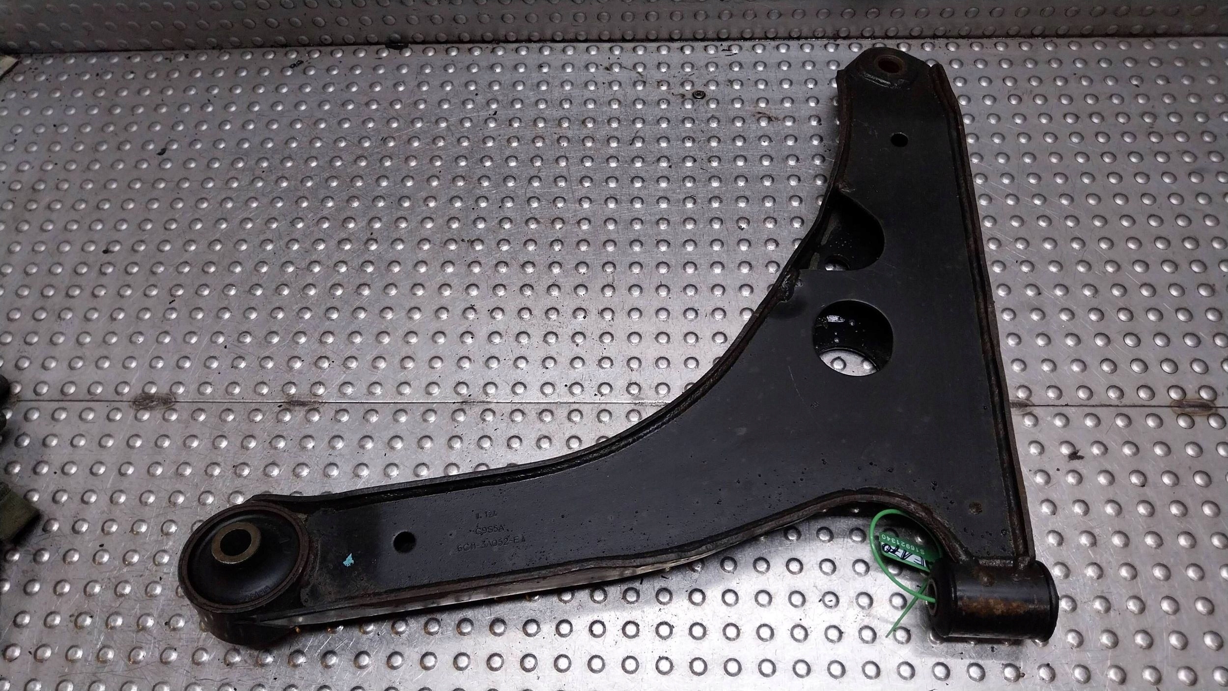 arm right front 6C11-3A052-EA FORD TRANSIT MK7 VII 06-13
