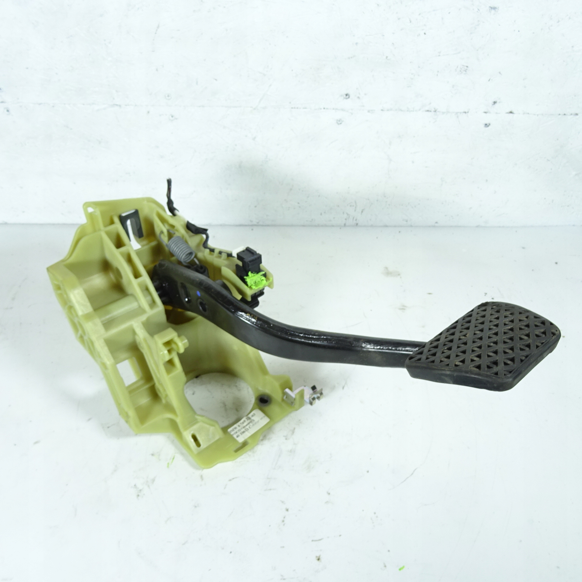BMW 5 E60 E61 2.0D PEDAL Frein 6769221