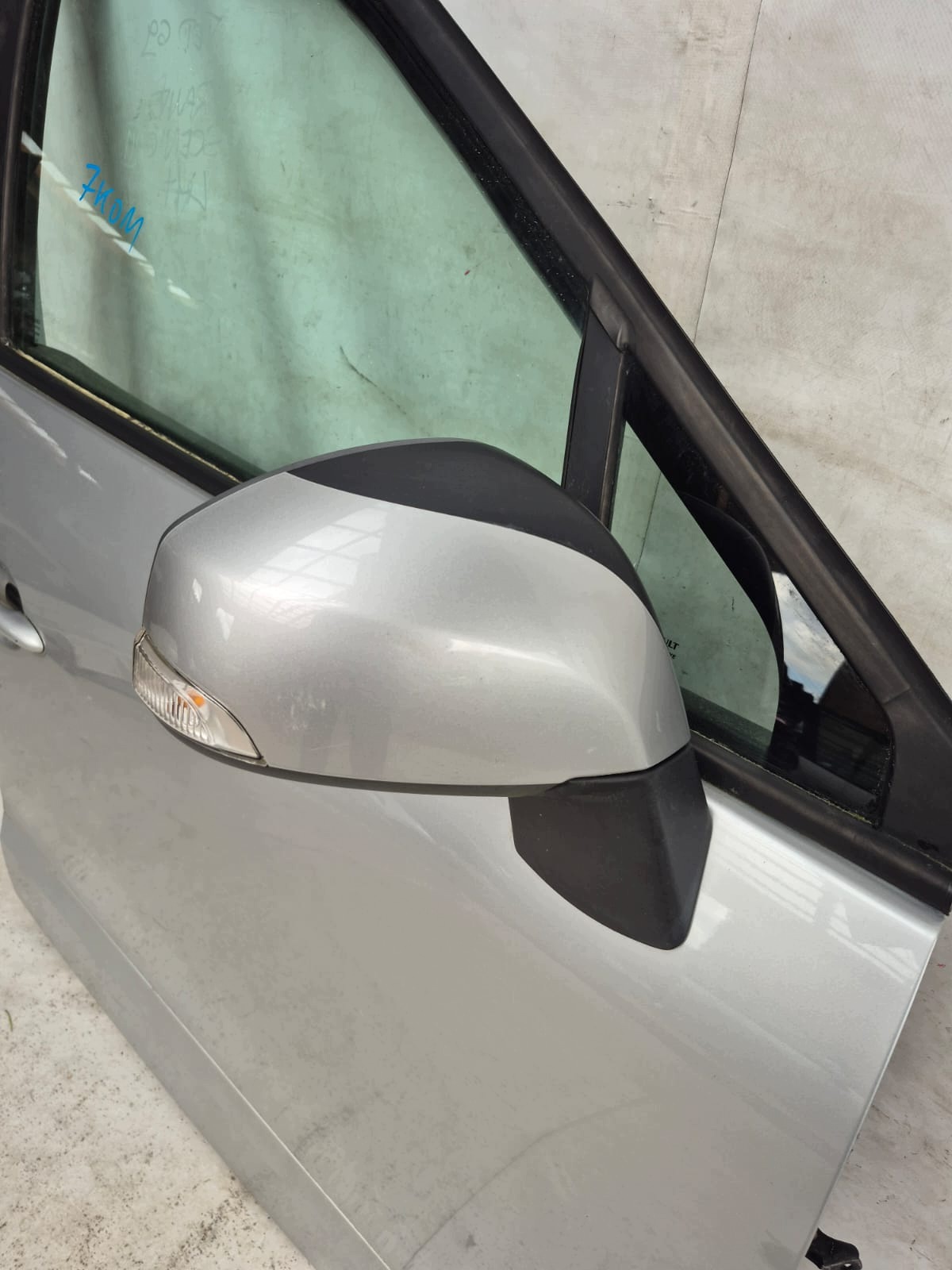 RENAULT SCENIC III 3 LIFT 13- door right front front LAK.TED69