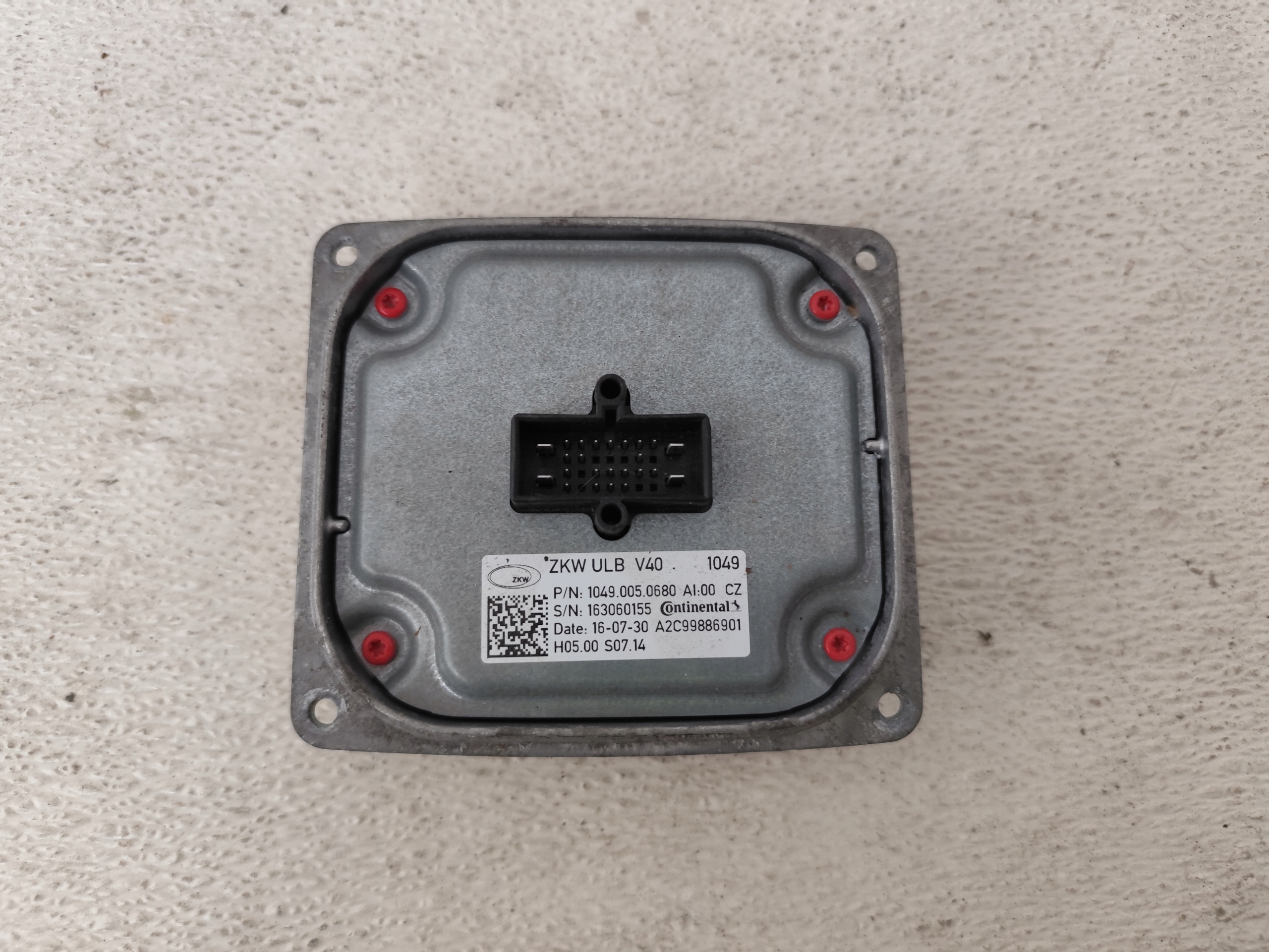 VOLVO V40 II 2016 module control unit lights FUL LED