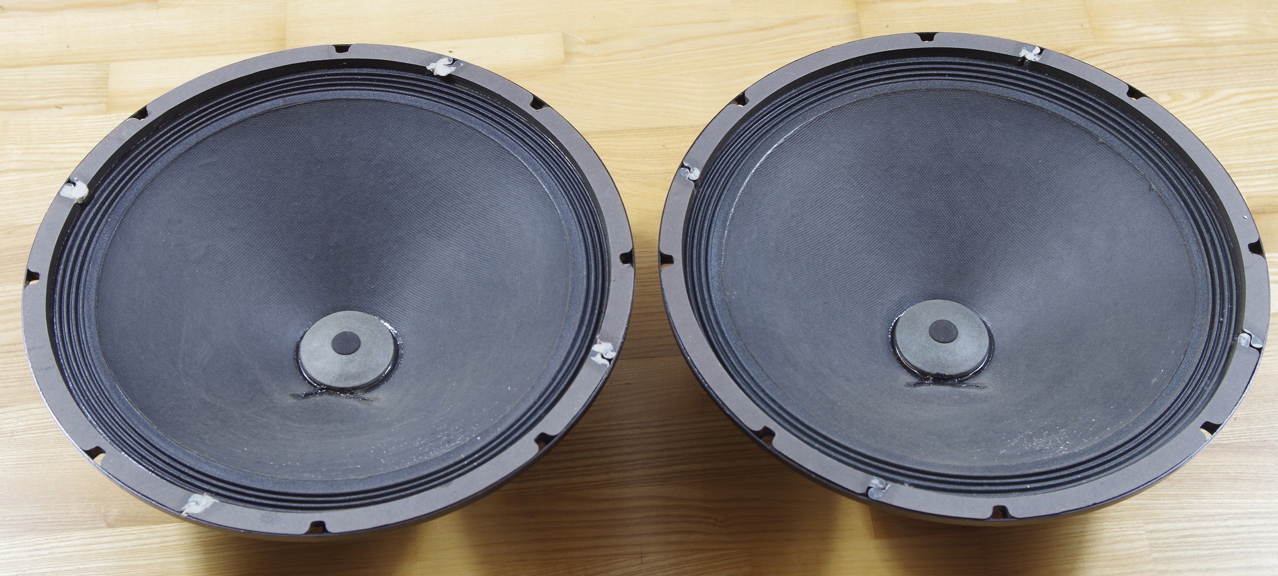 Peavey SP-1 67-7851 głośnik basowy, 35 cm Kod producenta Peavey SP-1 67-7851