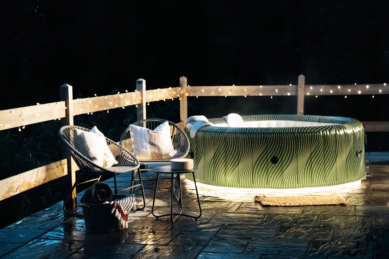 DMUCHANE SPA 6OS OGRODOWE PODŚWIETLANE MSPA METEOR Stan opakowania oryginalne