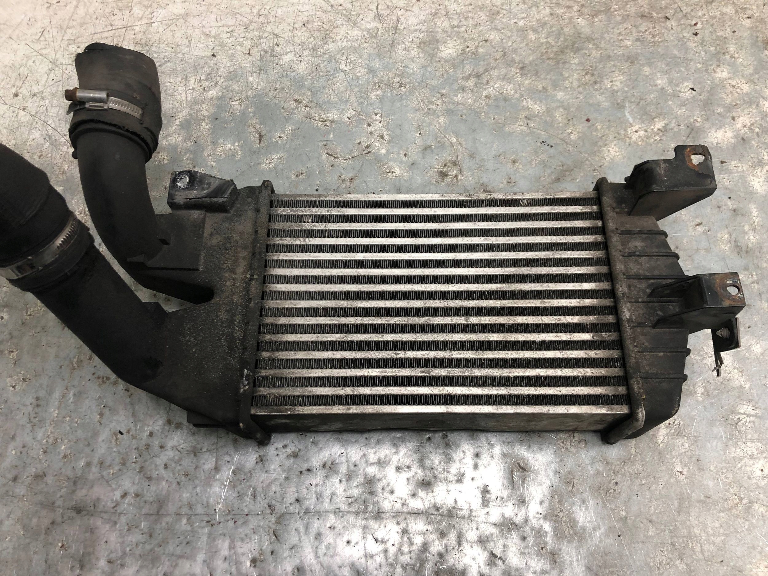 radiator intercooler OPEL ASTRA H 13213402