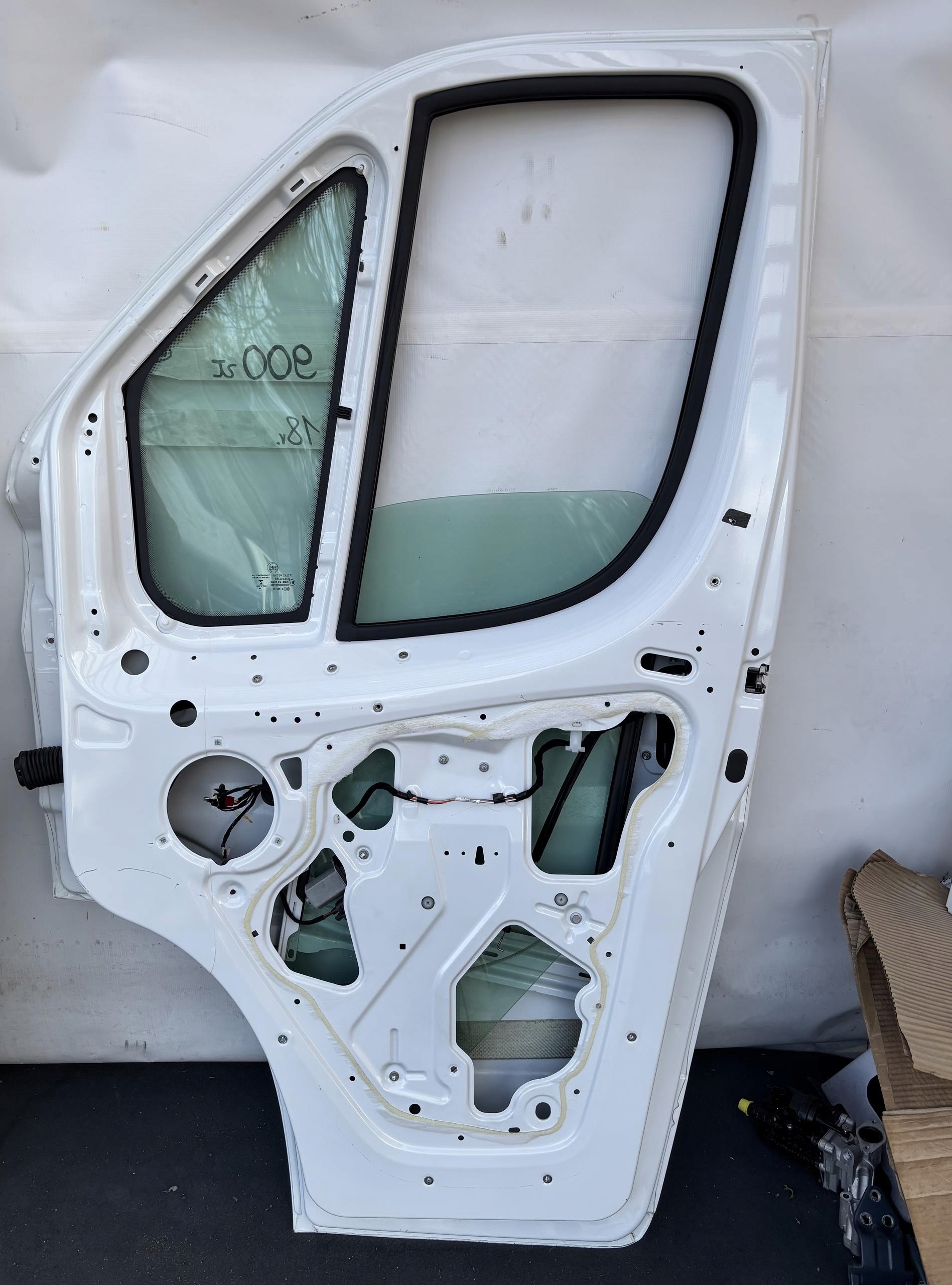 DUCATO BOXER JUMPER 14- door front front right BIALE 210 without moulding ORYG