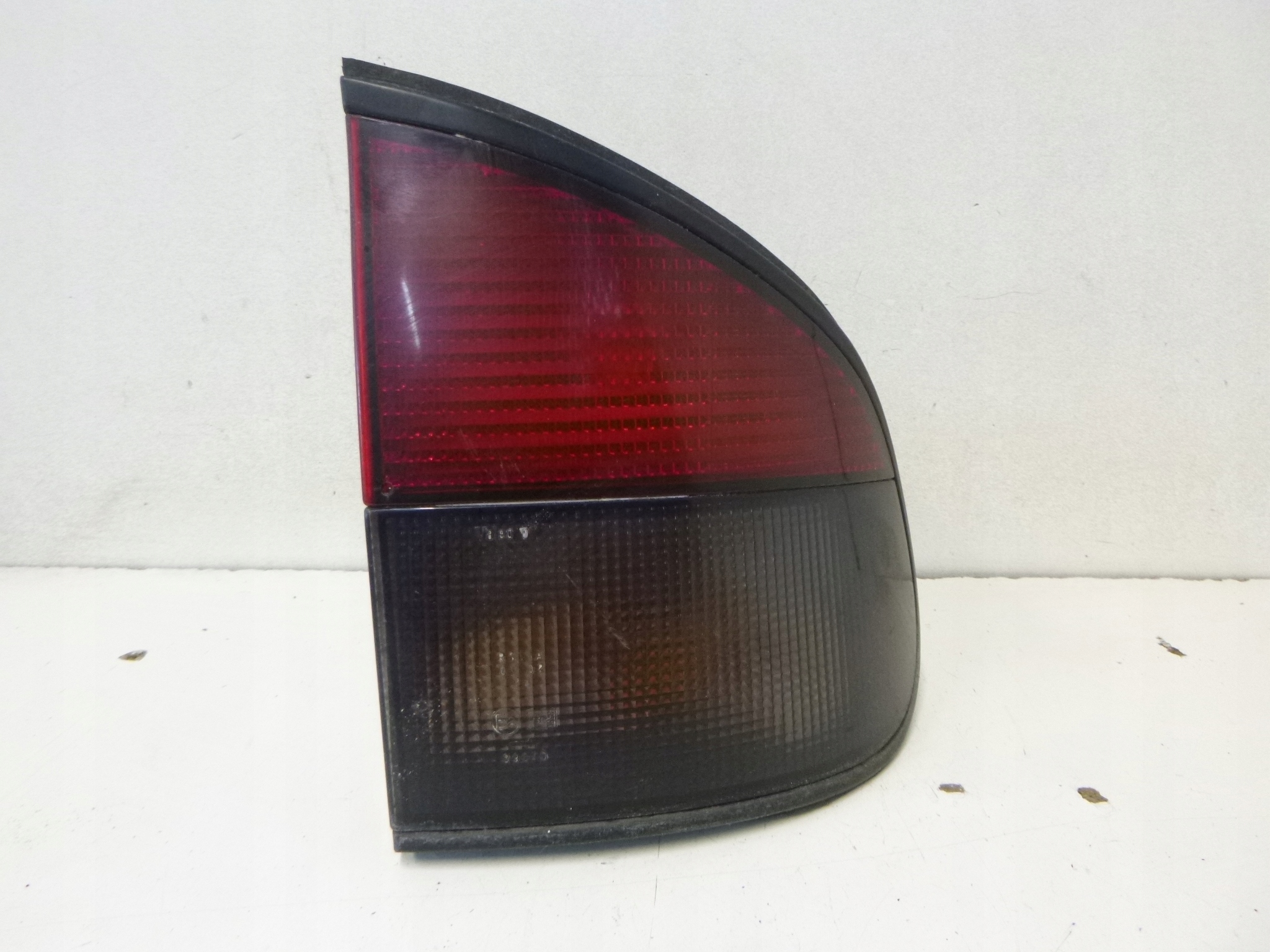 light rear Renault Safrane 1996