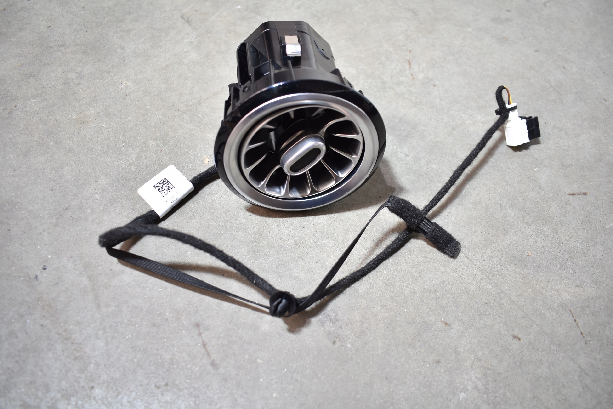 IDEALNA grid air conditioning devices LED MERCEDES GLA H247 1