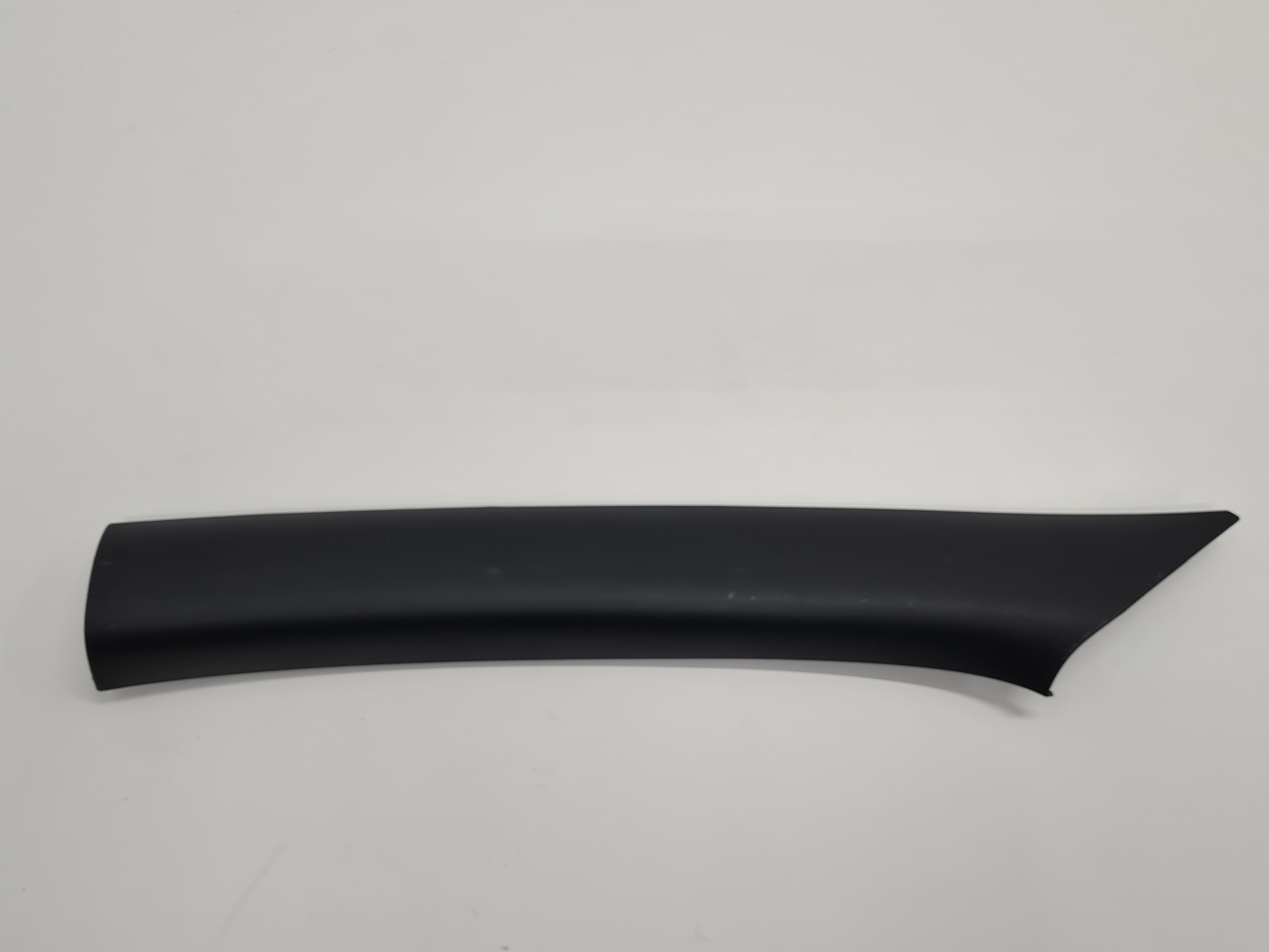 SKODA OCTAVIA II RS OSŁONA POSZYCIE SŁUPKA LEWY PRZÓD