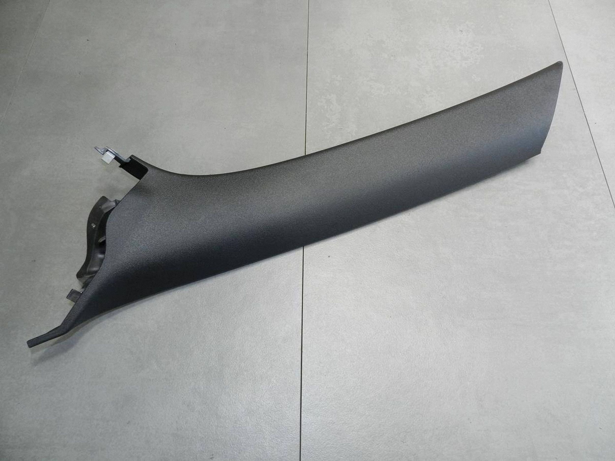 Volkswagen Eos cover slupka A left 1Q0867233G