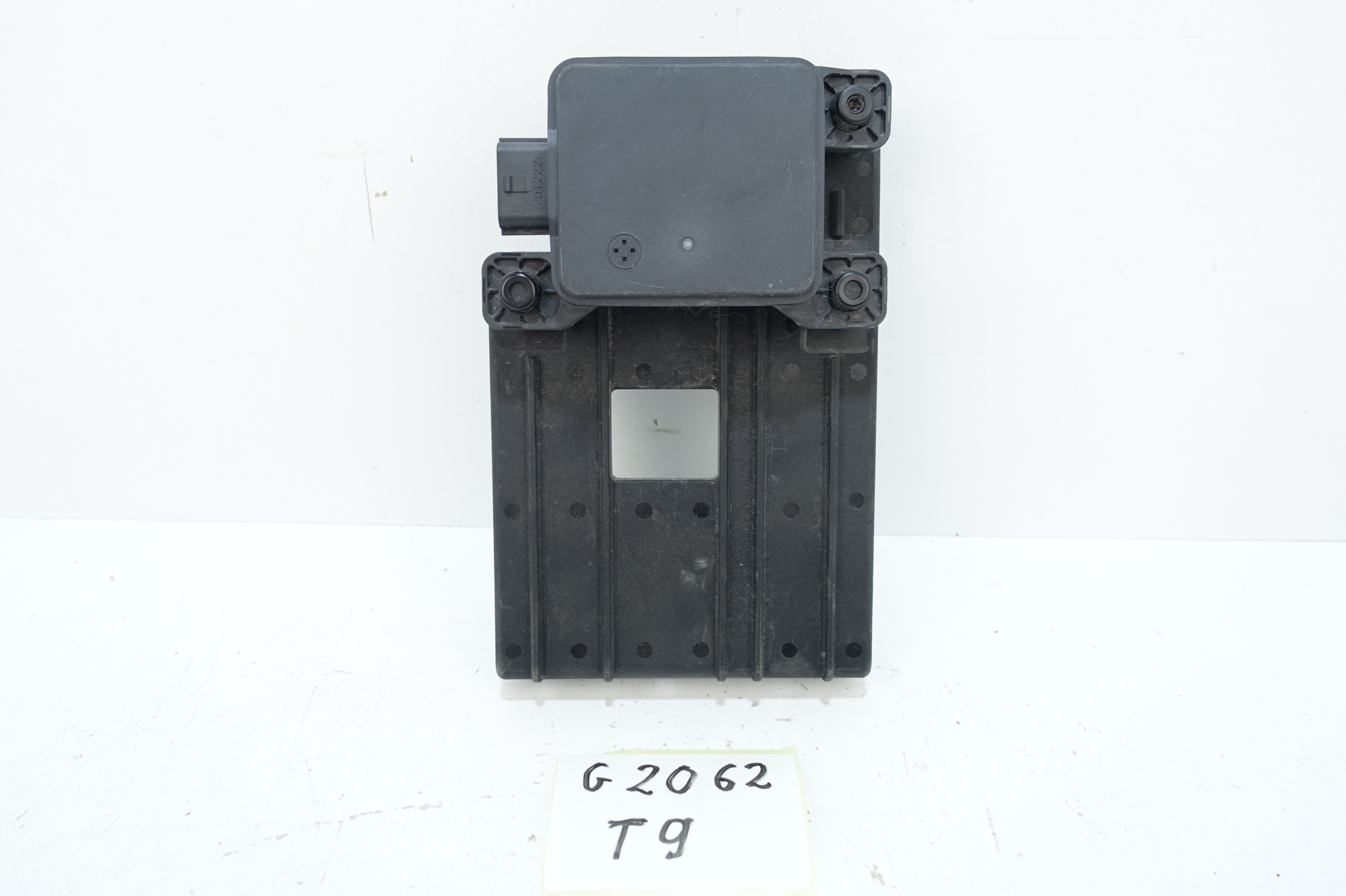HYUNDAI IONIQ V 2021- module STERWONIK RADAR ACC front 99110-G1000