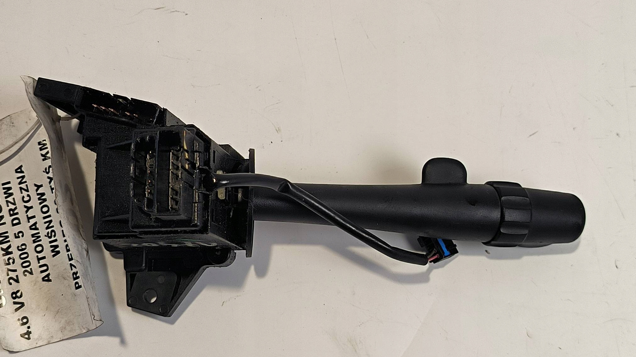 Bouton GM25761901 CADILLAC DTS