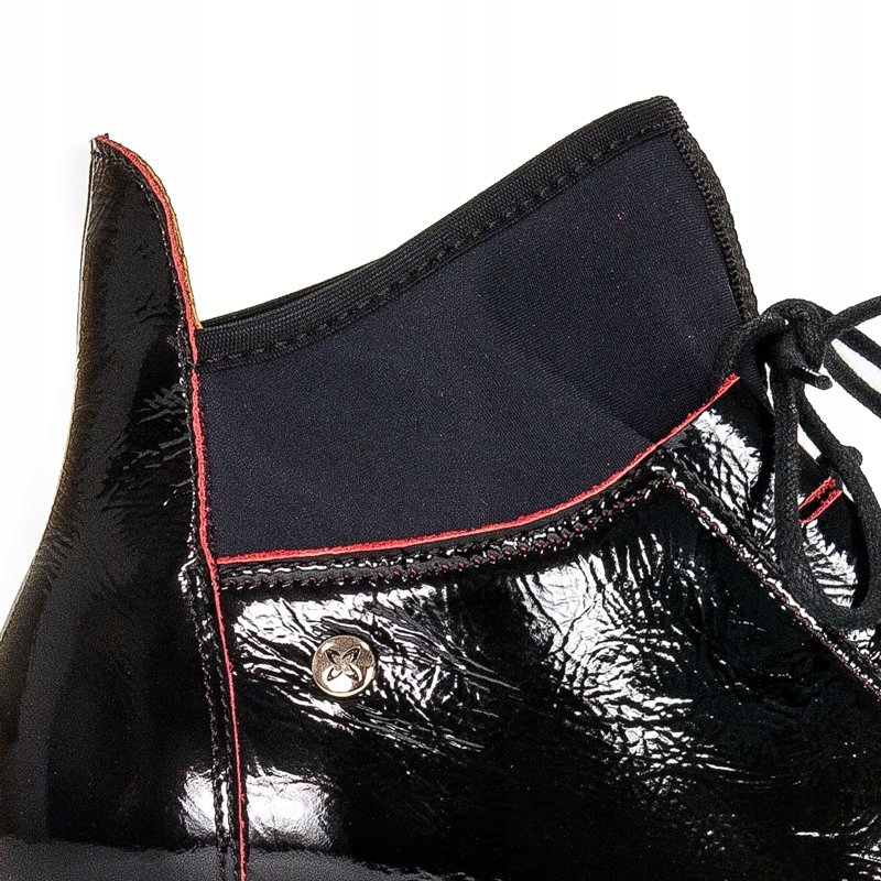 Botki damskie Maciejka 04744-16 skórzane czarno-czerwone r.40 Kolor podeszwy szary