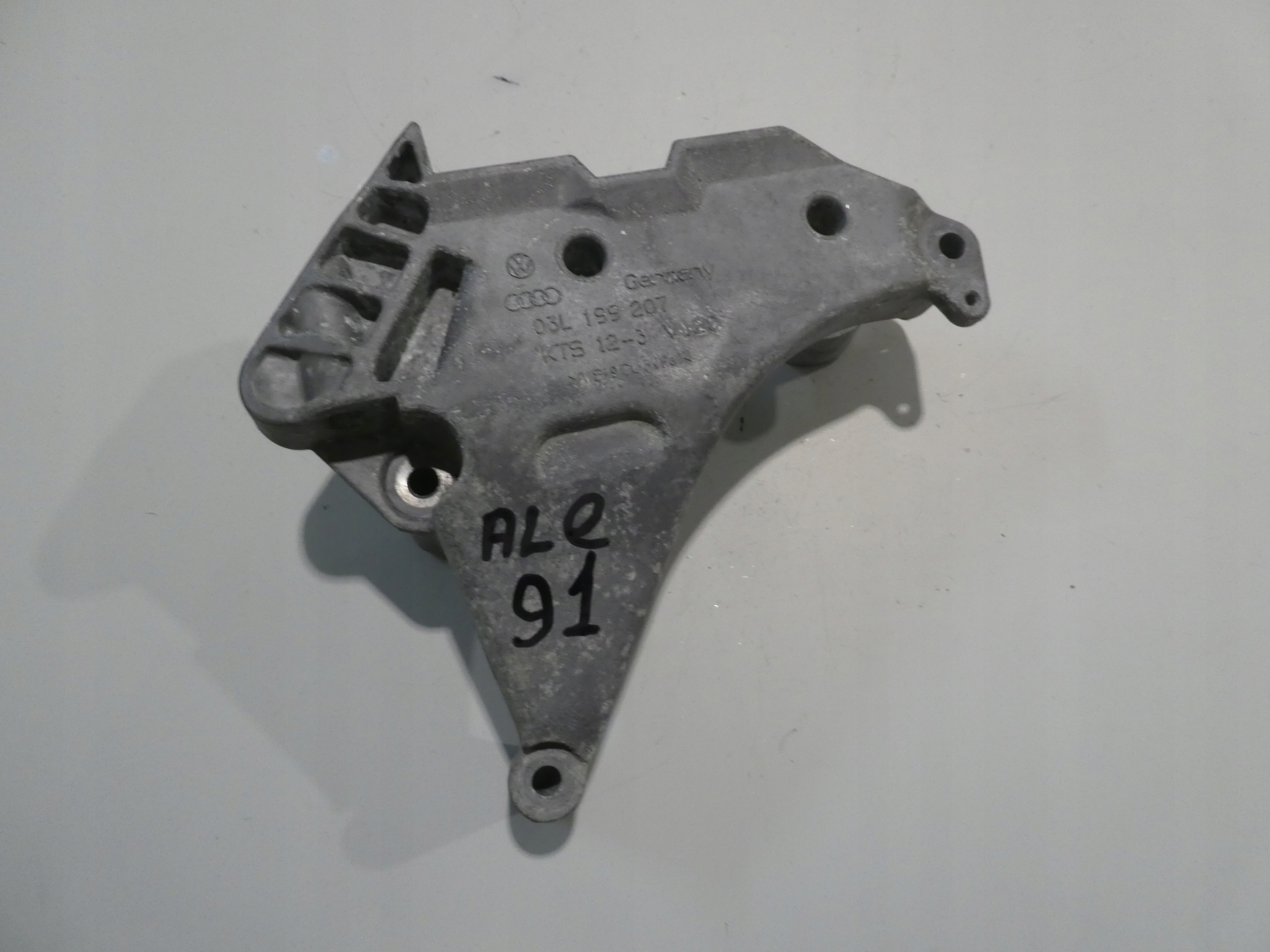 holder engine mount VW SKODA SEAT 03L199207