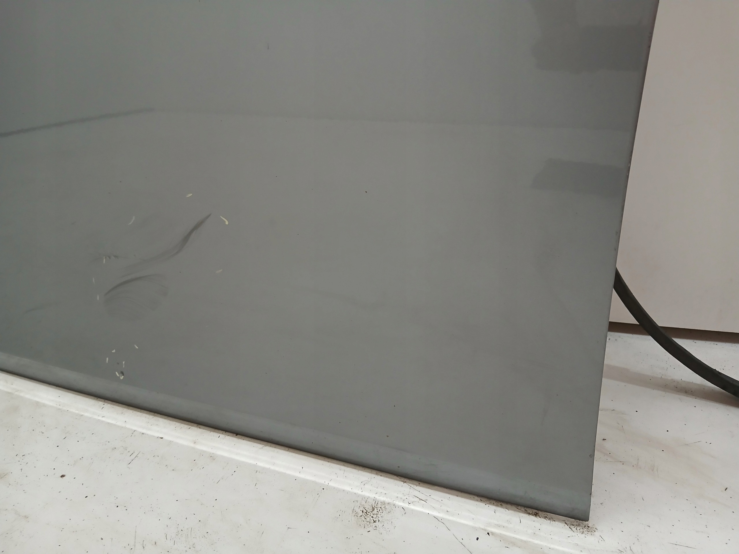 dveře levý předek BMW E60 E61 SILBERGRAU A08/7