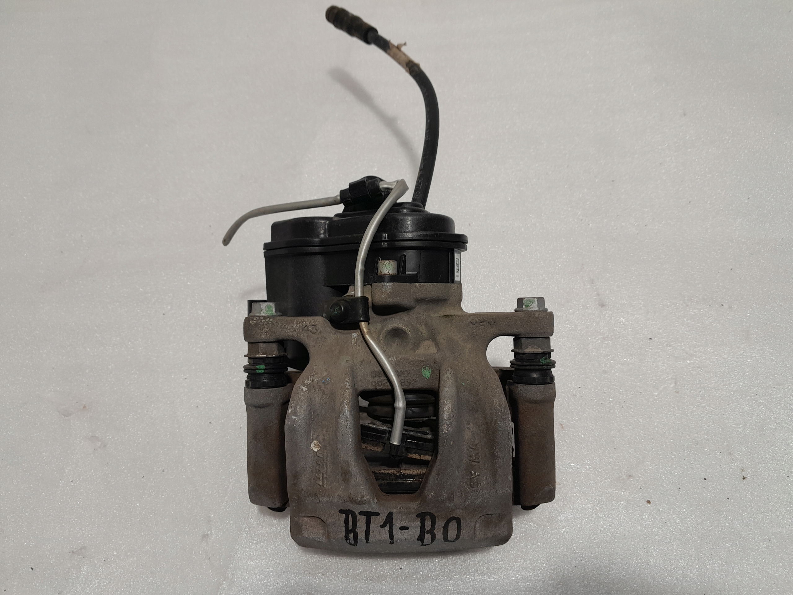 AUDI Q5 II 80A caliper brake right rear part 80A615406AA