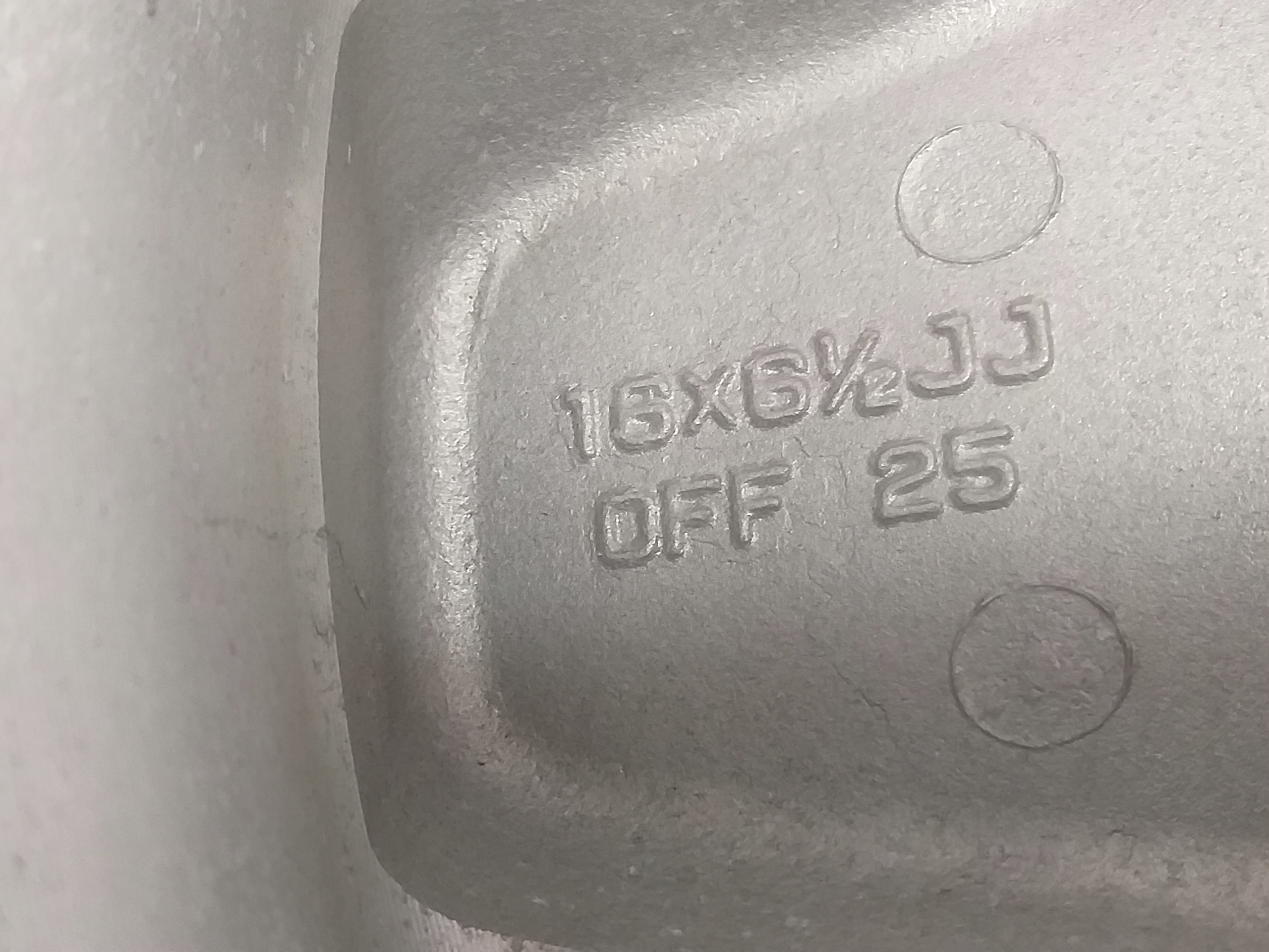 disk hliníkový SUZUKI 6,5J 16" ET25 5X139,7