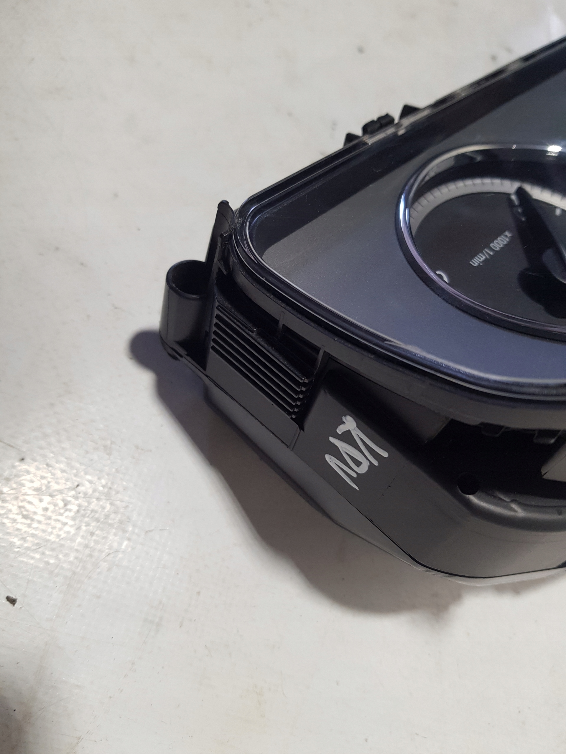 dials dials MERCEDES W204 2049005702 UK CDI