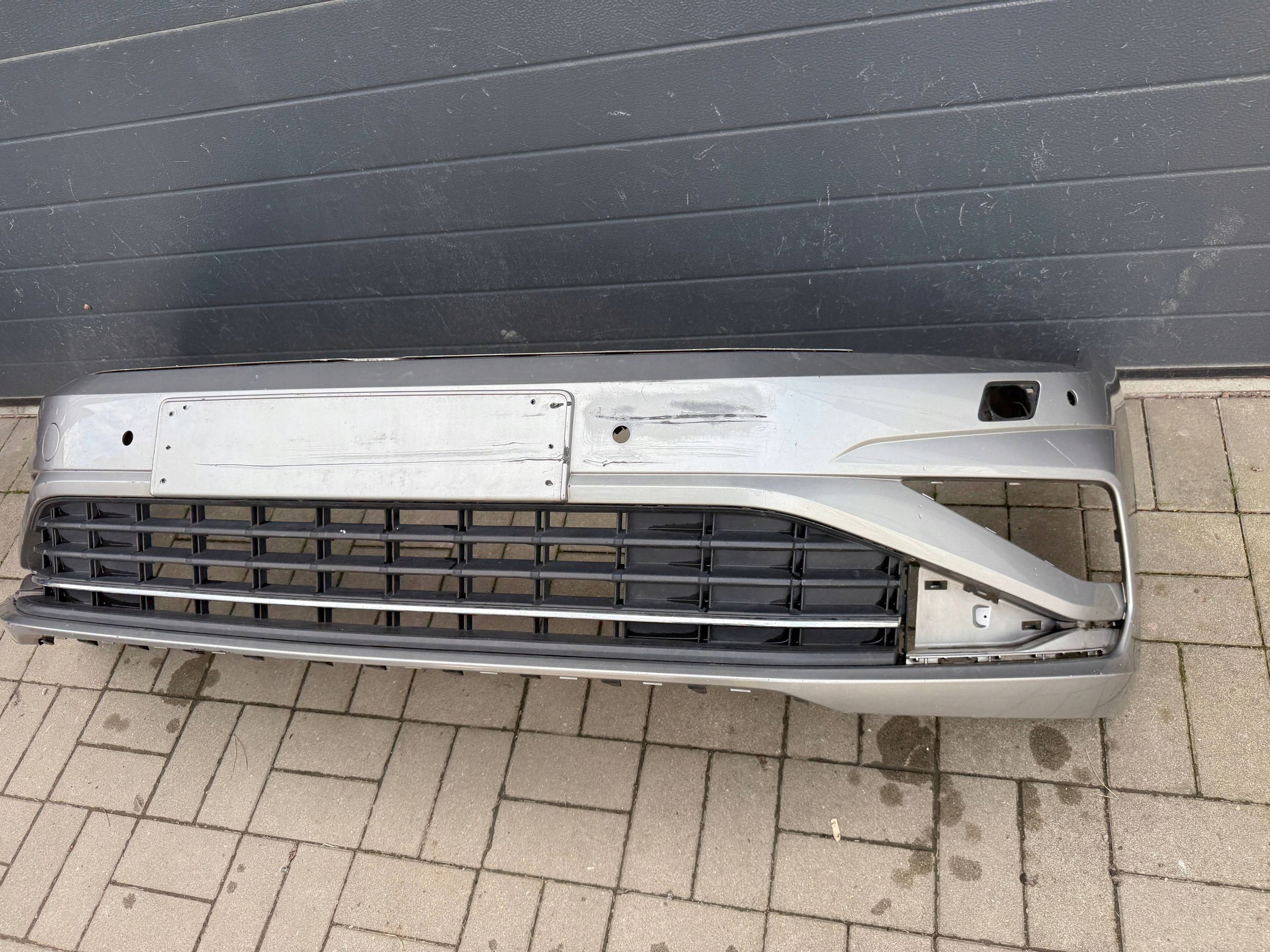 Vw Sportsvan 510 Lift 17- bumper front front