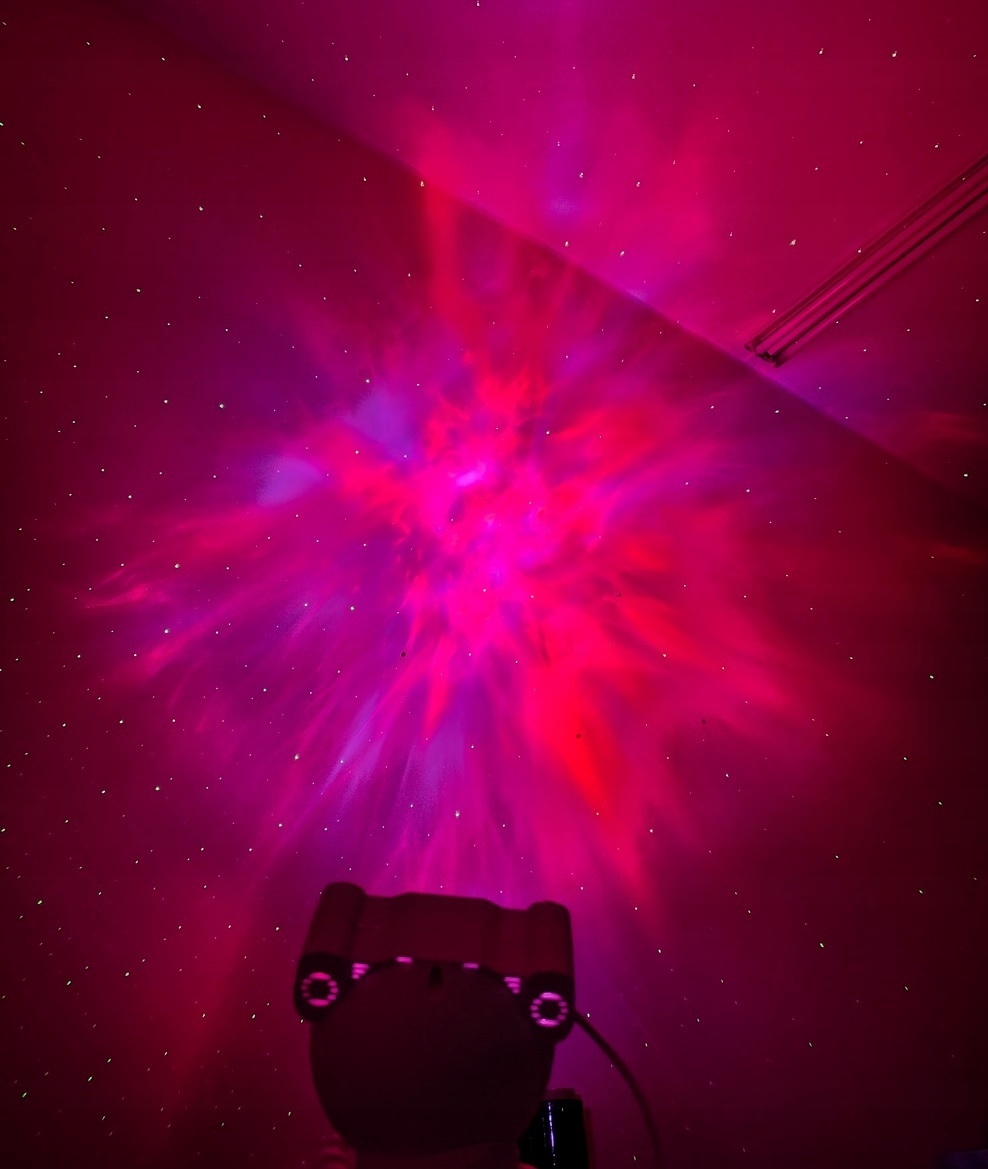 PROJEKTOR GWIAZD ASTRONAUTA RZUTNIK LED LAMPKA NOCNA DLA DZIECI NA PREZENT Szerokość produktu 12 cm