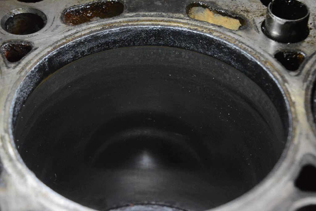 BLOK DOL MOTORU klika BKD DODGE CALIBER 1 a 2.0 CRD 140 KM 06-12