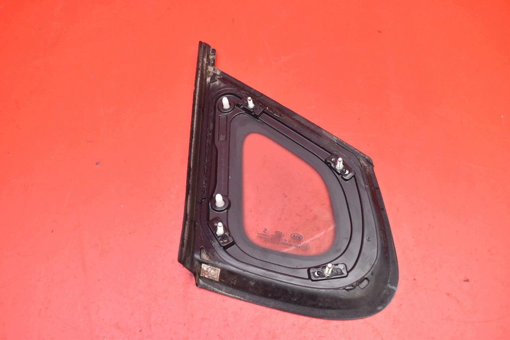 window bodywork right rear part KIA OPTIMA 4 IV sedan 15-20