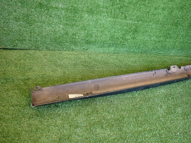 VW GOLF VI R-LINE R20 moulding threshold right