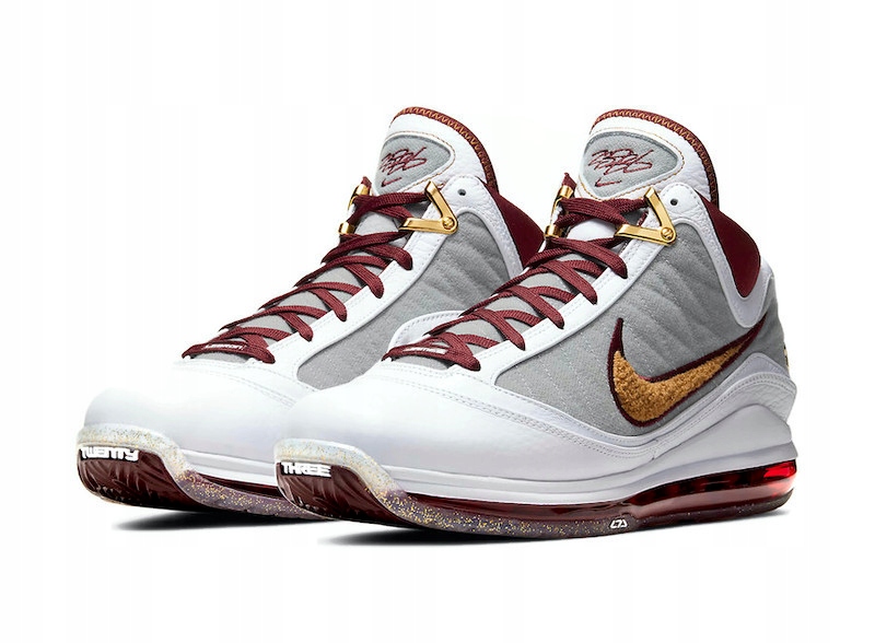 Buty NIKE Lebron VII Qs rozm 40 ORYGINALNE • Cena, Opinie