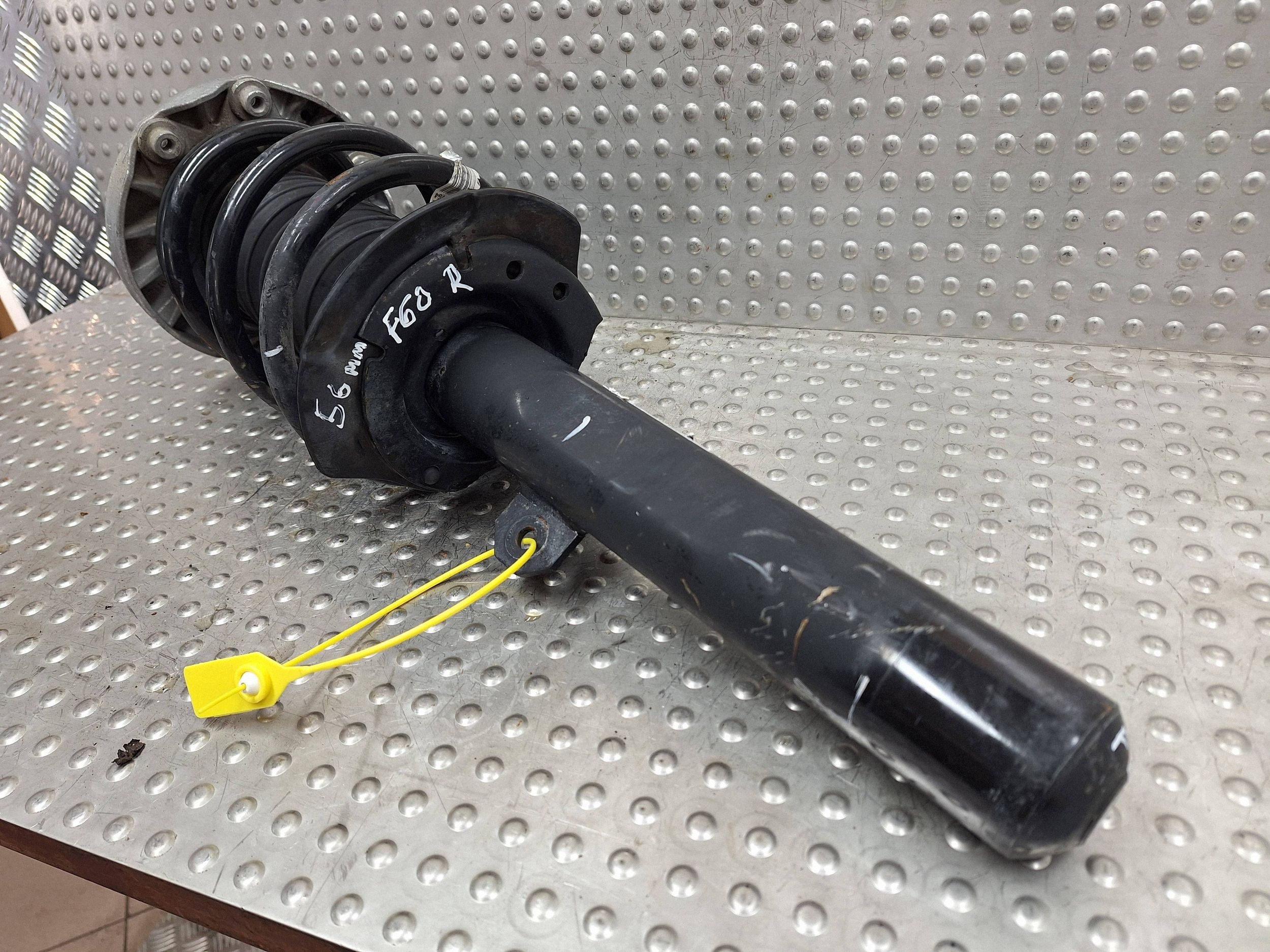 shock absorber right front MINI COUNTRYMAN F60 16- 6867212