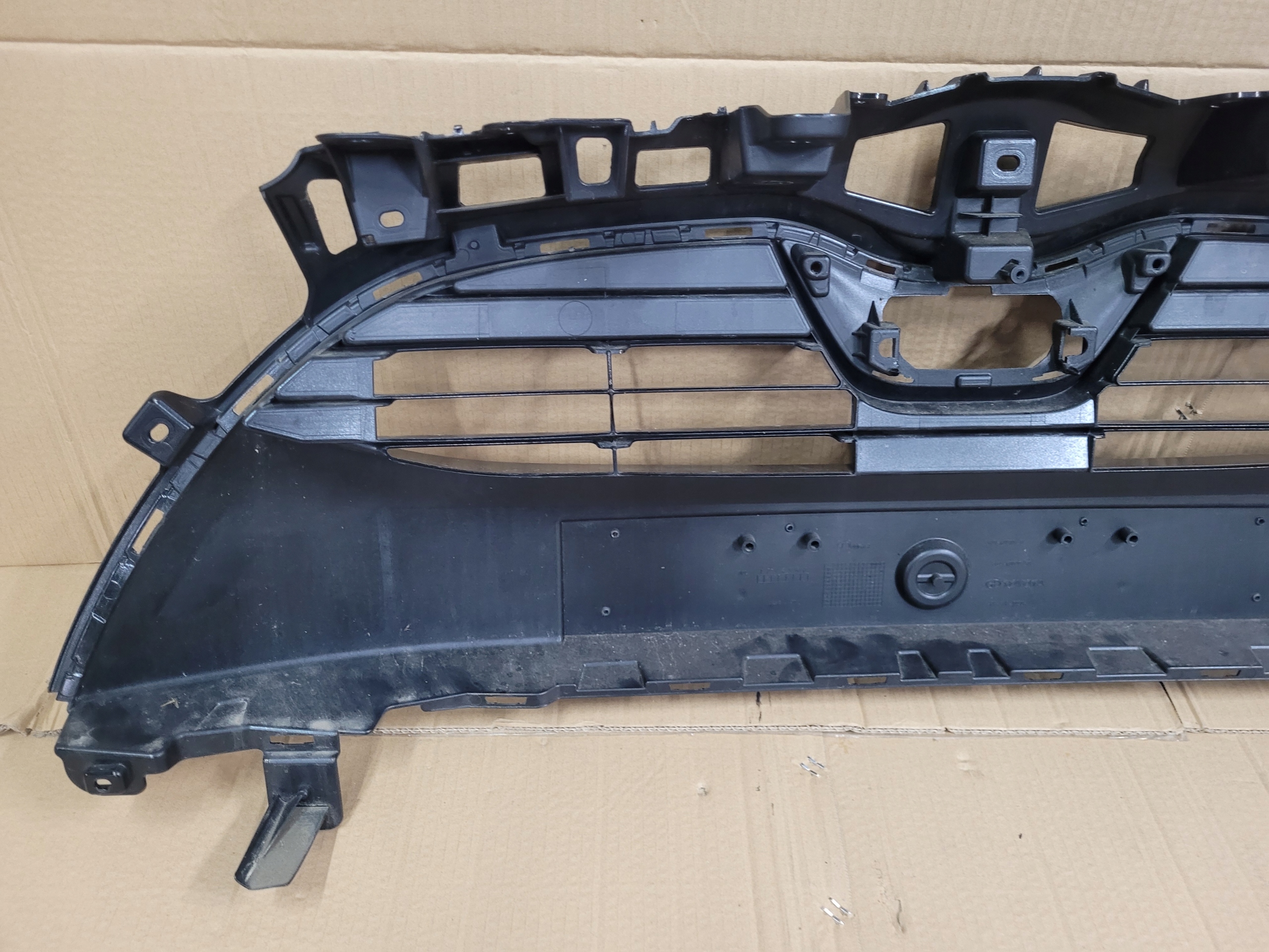 Toyota Yaris I P1 Kühlergrill FRONTGRILL Kühlergitter 53101K0010 - Thumbnail 6