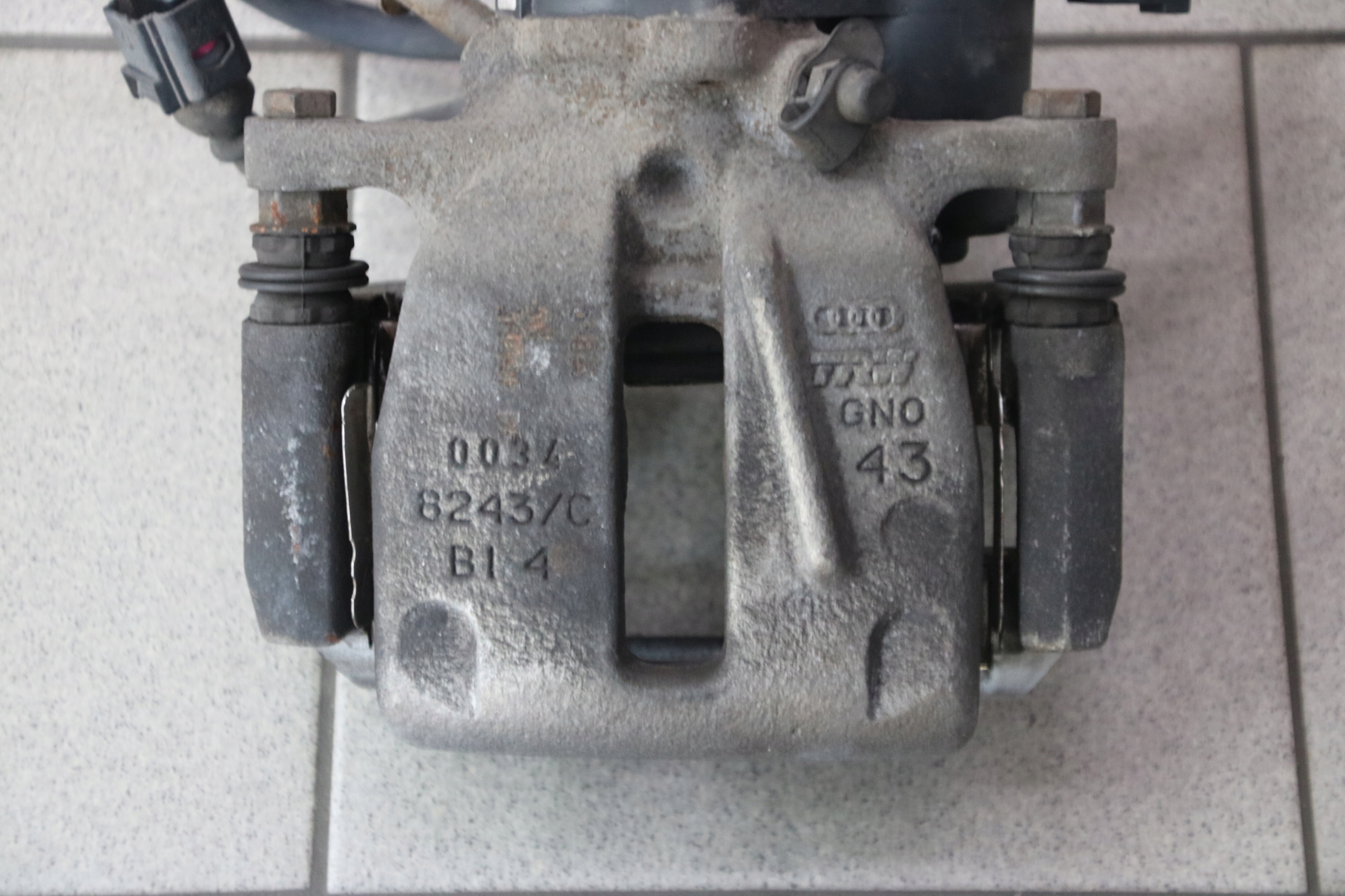 AUDI A8 D4 4H caliper brake left rear part rear