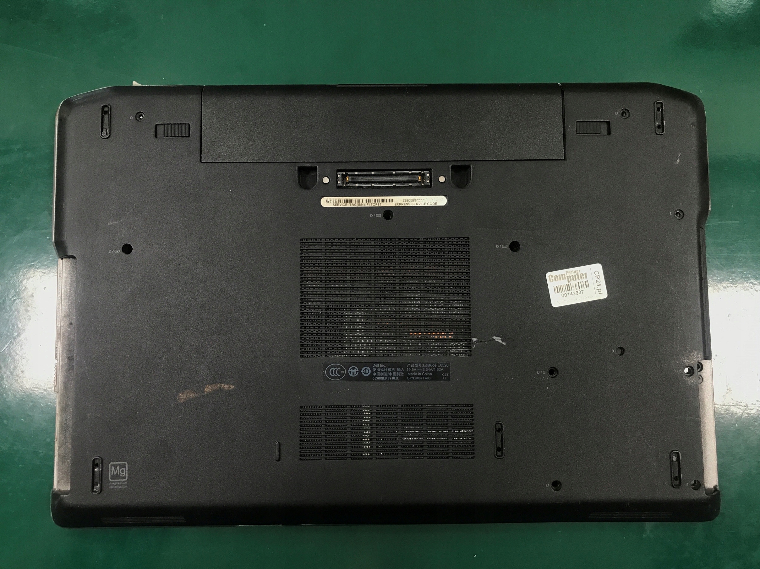 DELL LATITUDE E6520 na części BATERIA Model E6520