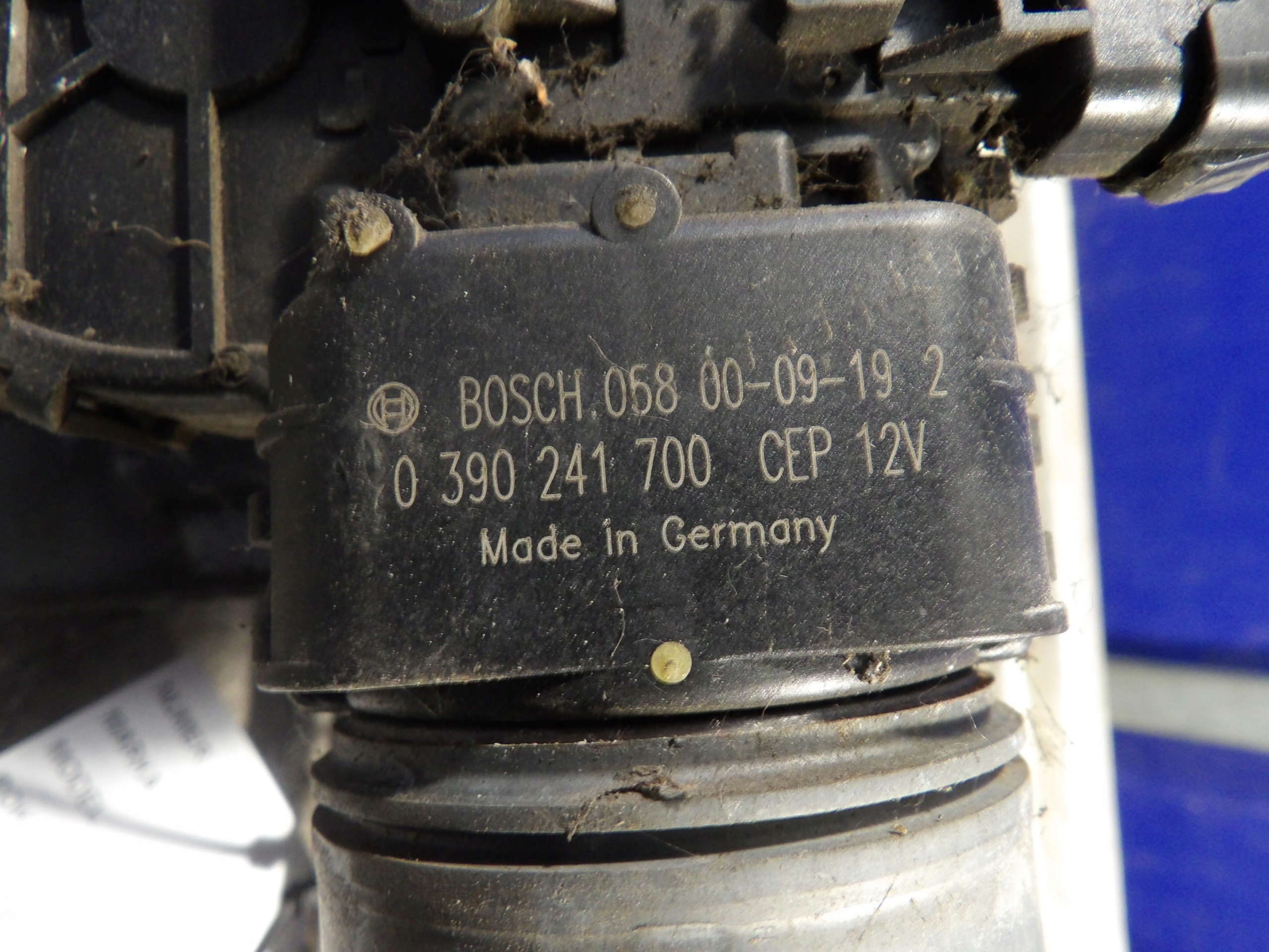Citroen C5 and wiper mechanism front 0390241700