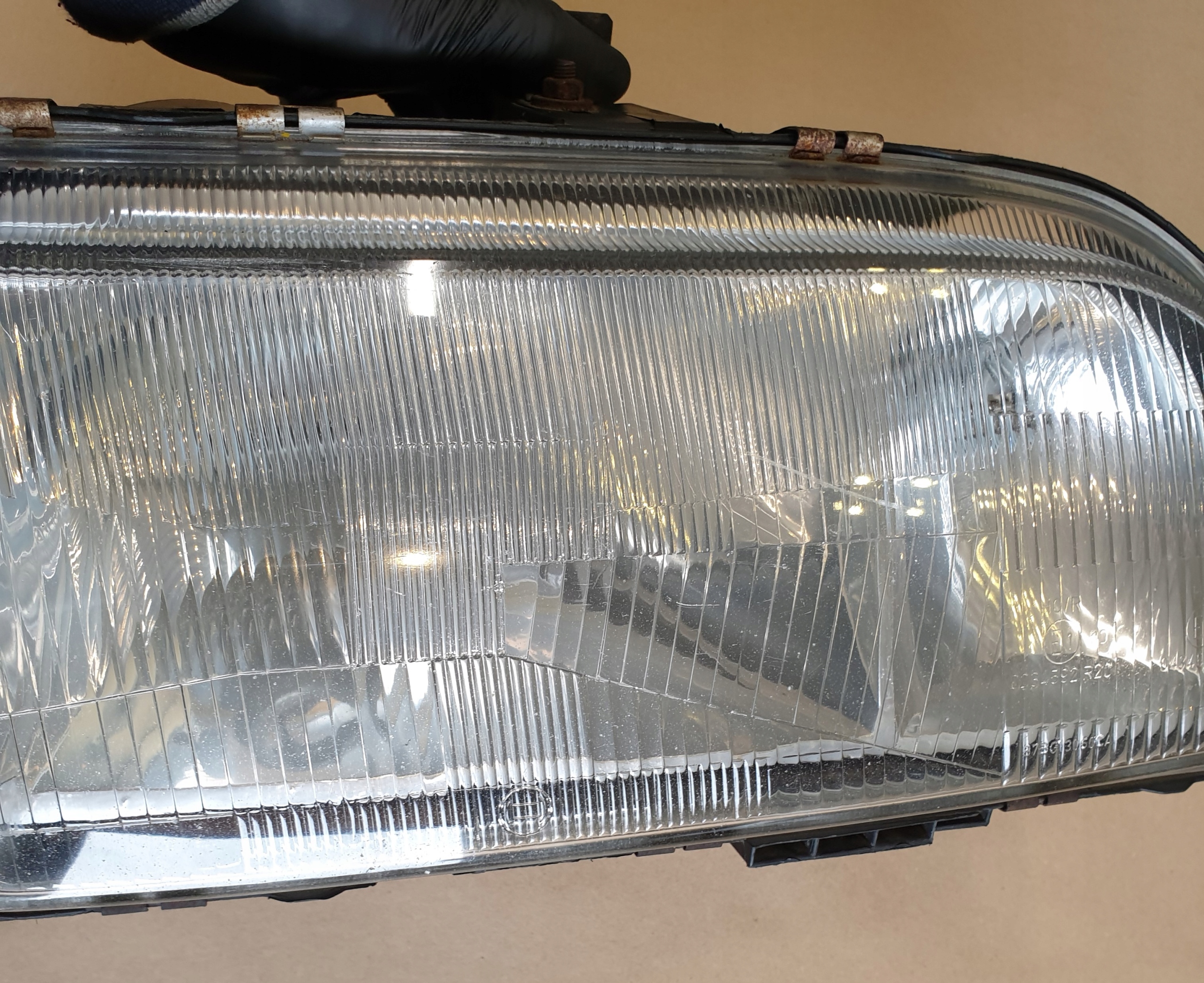 light REFLEKTOR front right FORD SIERRA OE EU