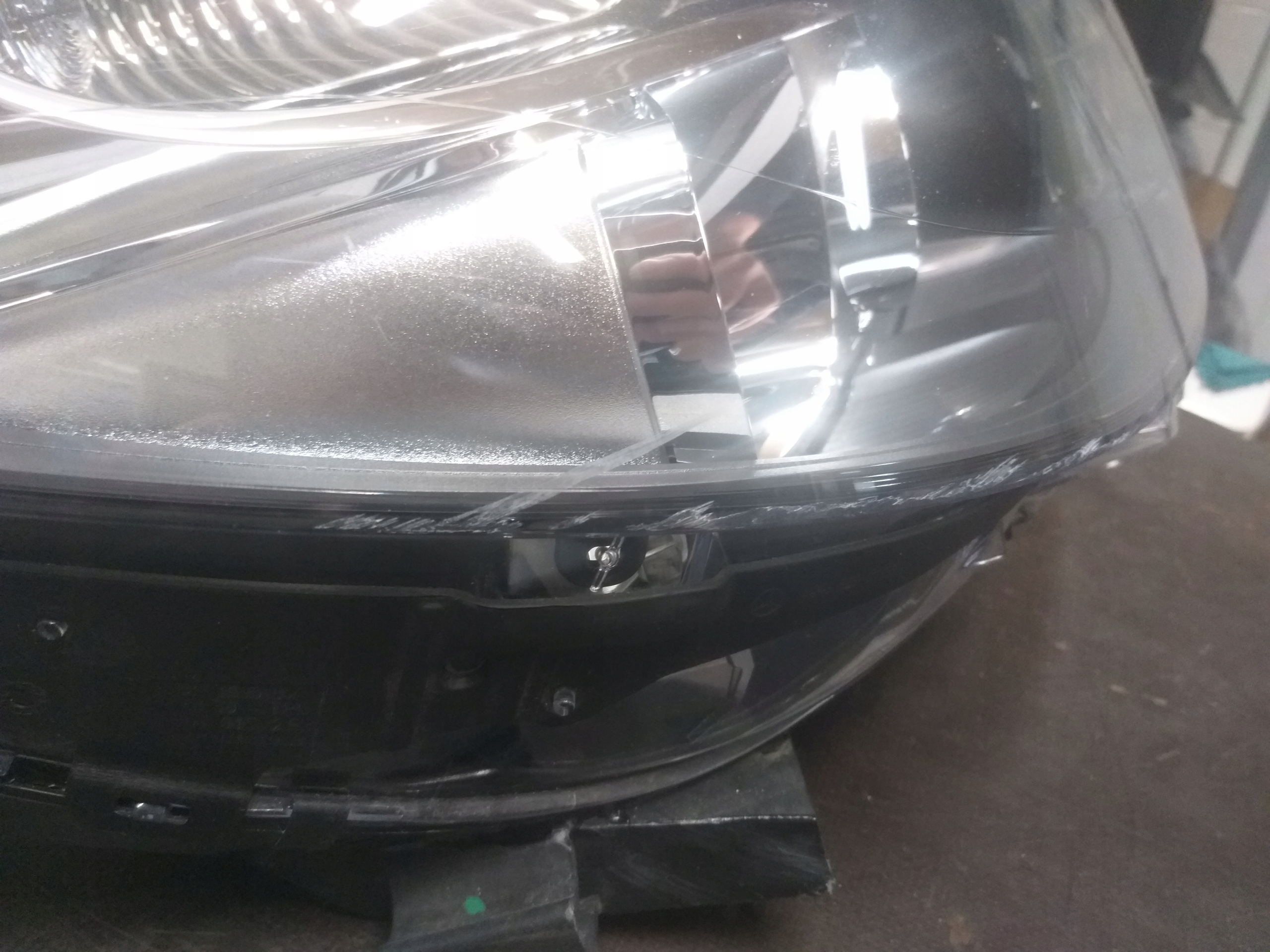 light front right MERCEDES B KLASA W246 A2468200261