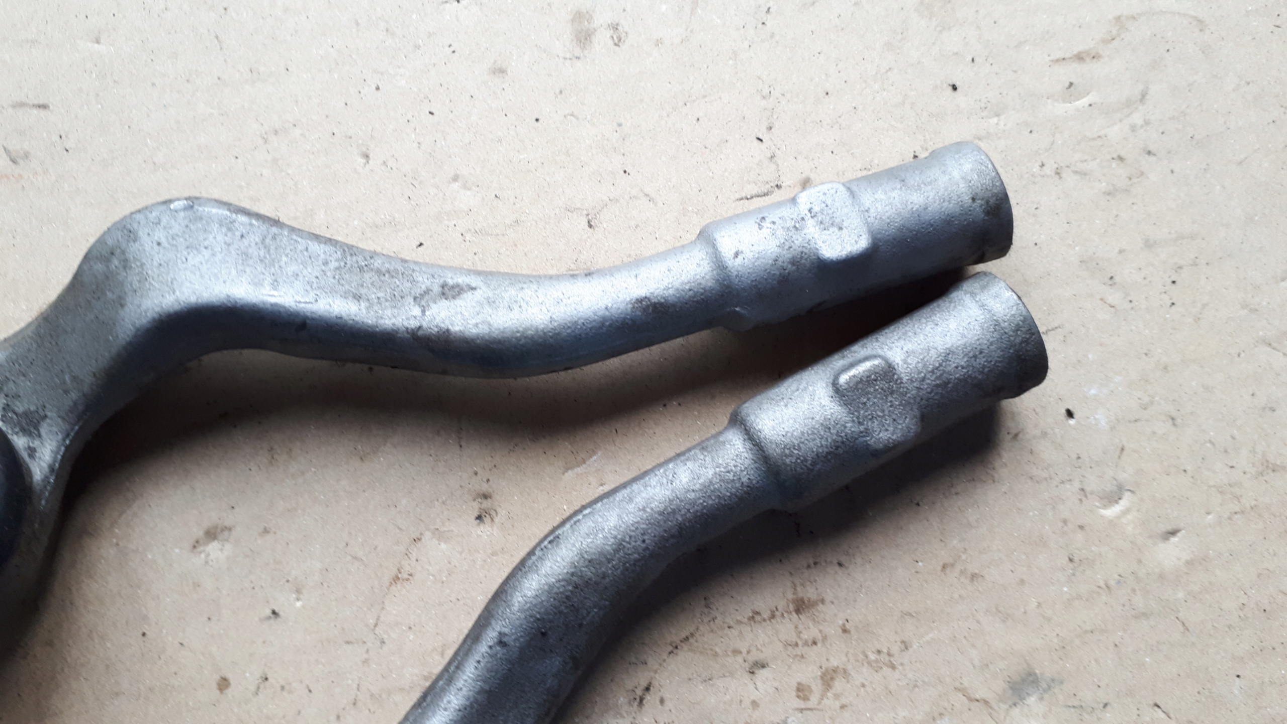 S4 B8 LIFT A4 TERMINALE DRAZKA VOLANTE A5 S5 2X