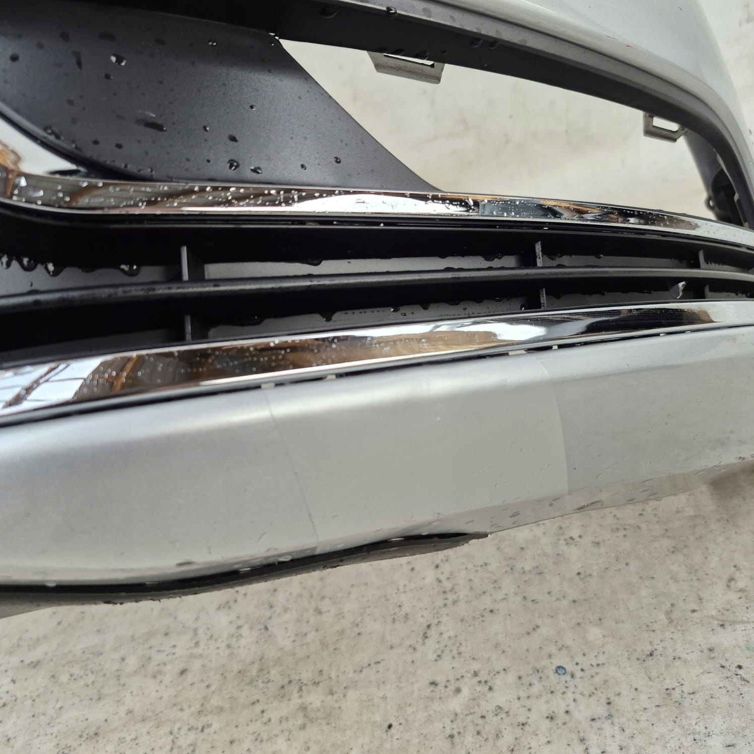 VW PASSAT B7 10-14 bumper front front PDC 3AA807221