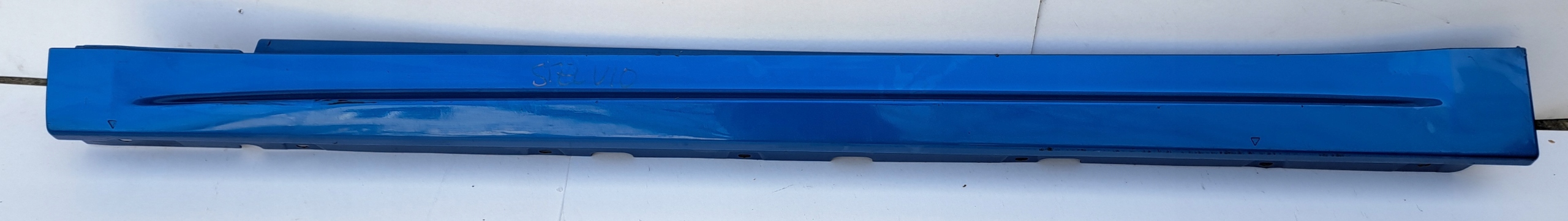 Alfa romeo stelvio listwa progowa drzwi lewych 156146565SX