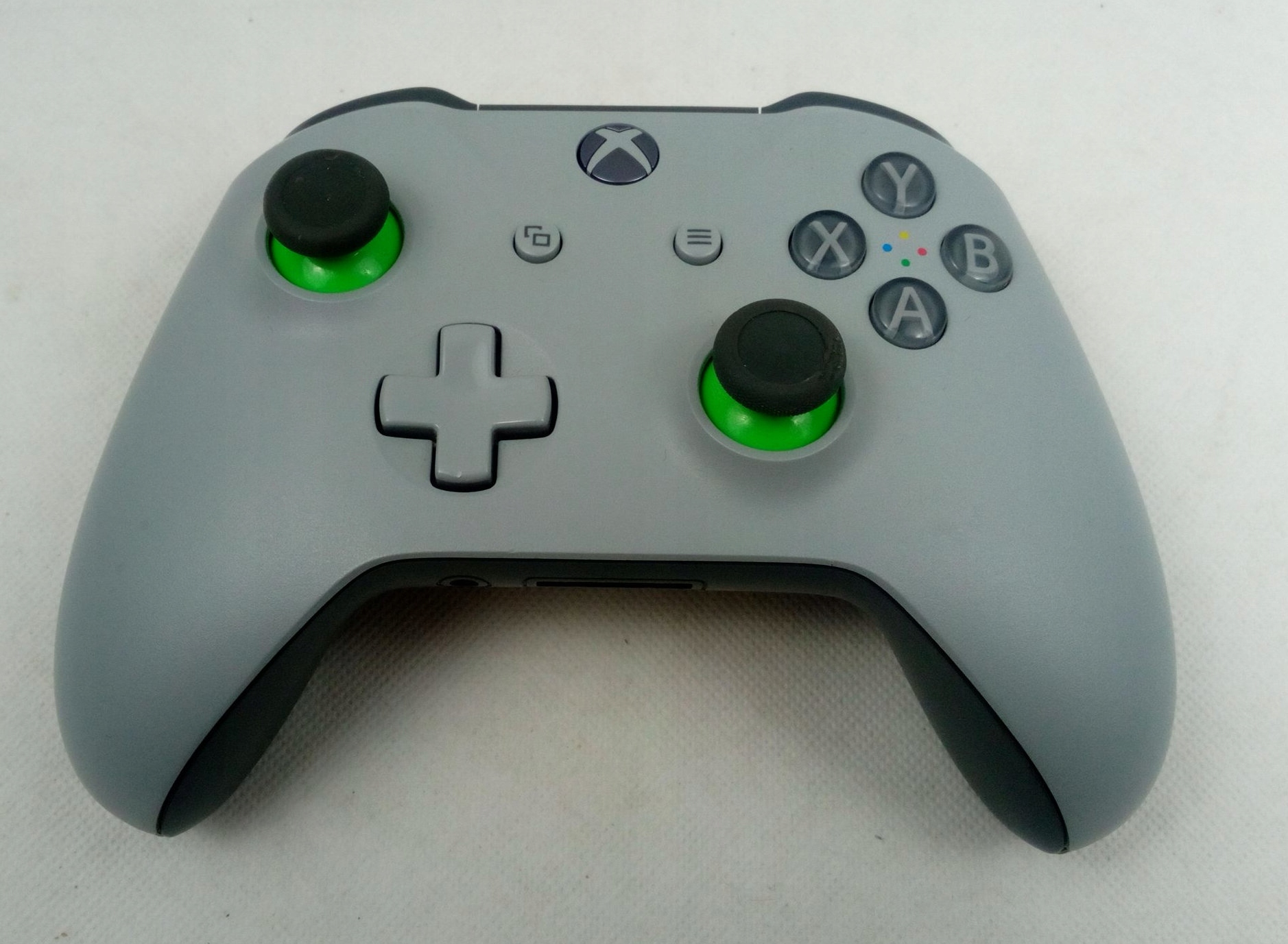 ORYGINALNY BEZPRZEWODOWY PAD XBOX ONE S X SERIES X S PC SZARY ZIELONY XONE Kolor wielokolorowy