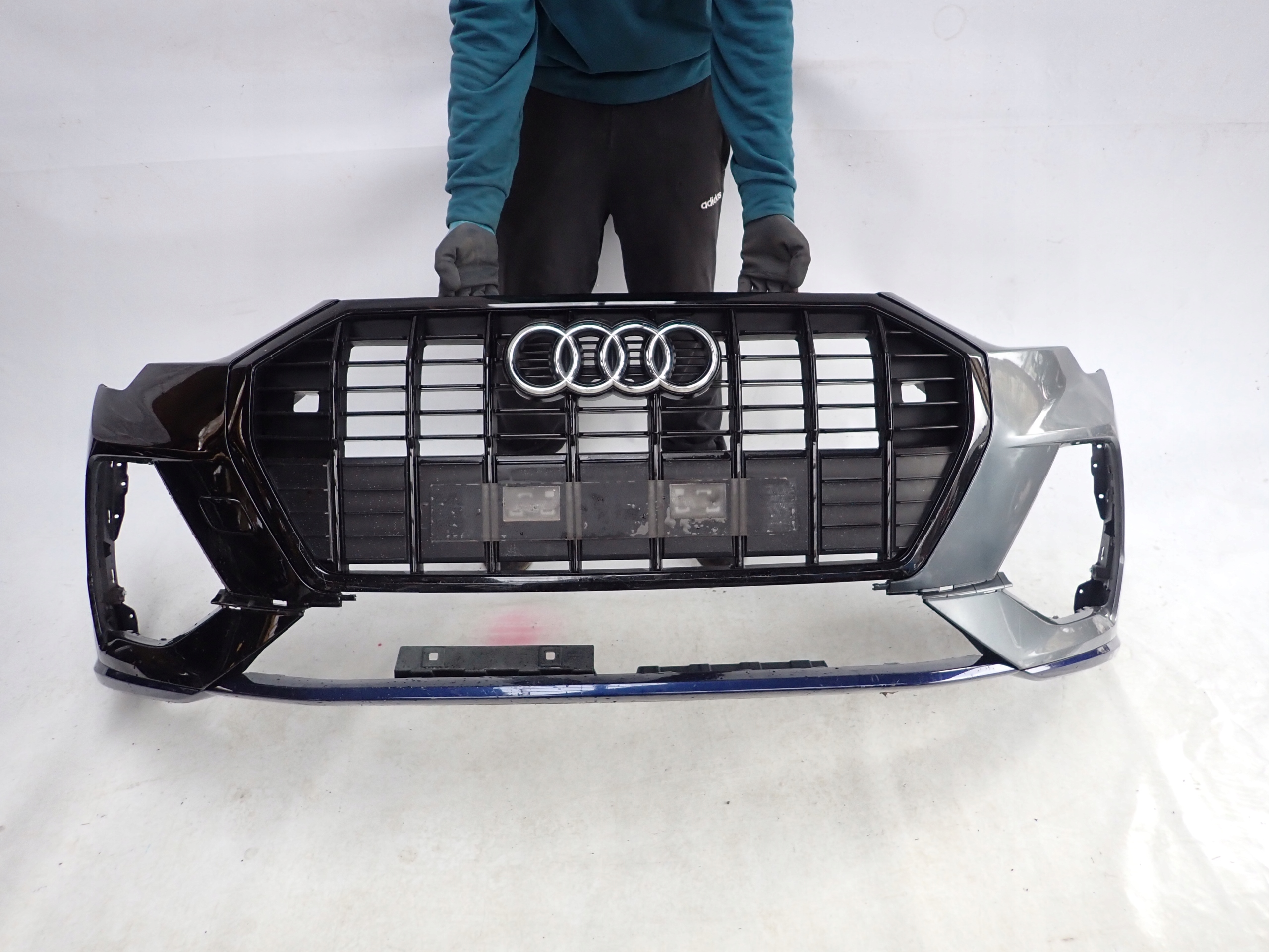 AUDI Q3 S-LINE 83A 18- bumper front front 83A807438D without DZIUR