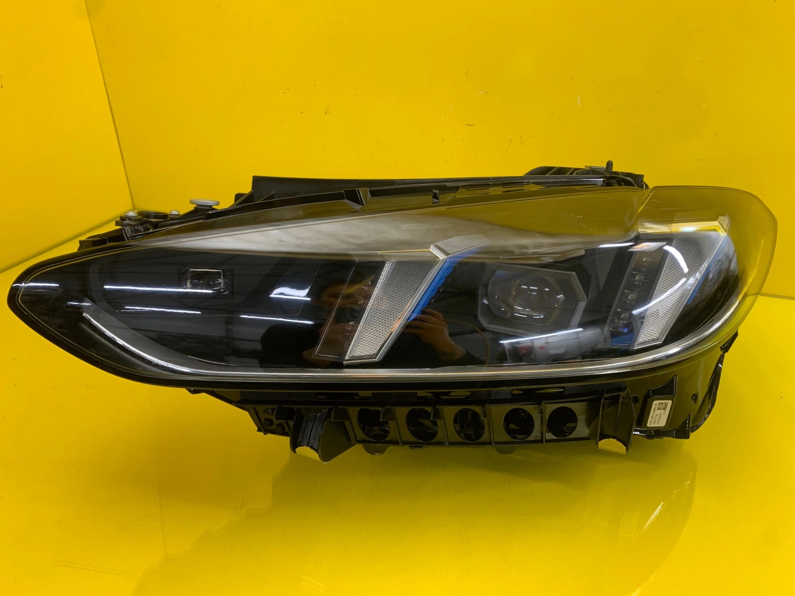 BMW 4 G22 G23 M4 G82 G83 light front left Laser 5A3B303-04